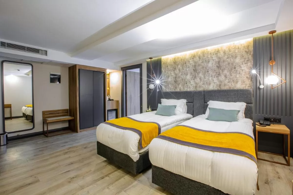 Bed in Kayhan City Hotel