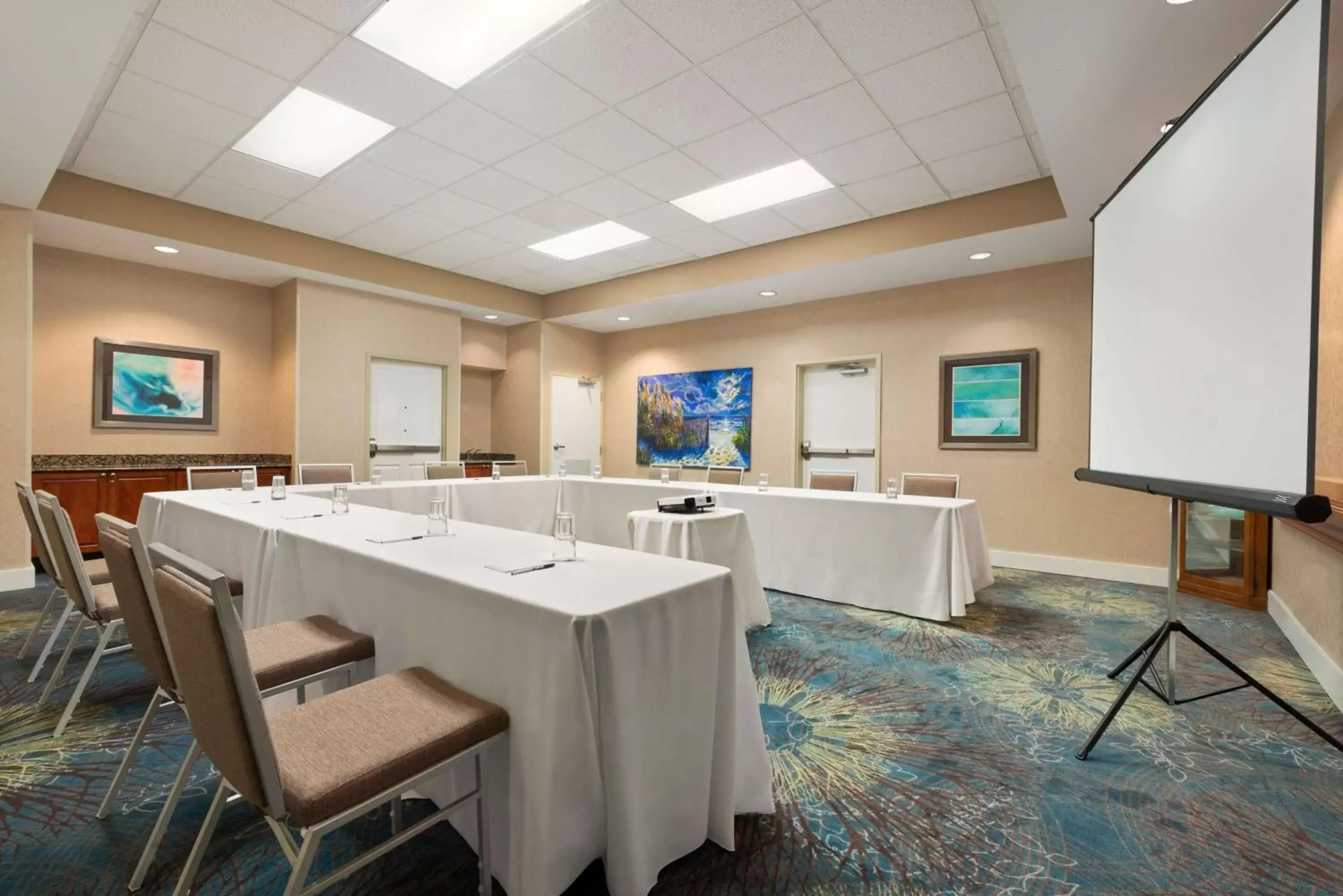 Meeting/conference room in Homewood Suites by Hilton Charleston - Mount Pleasant