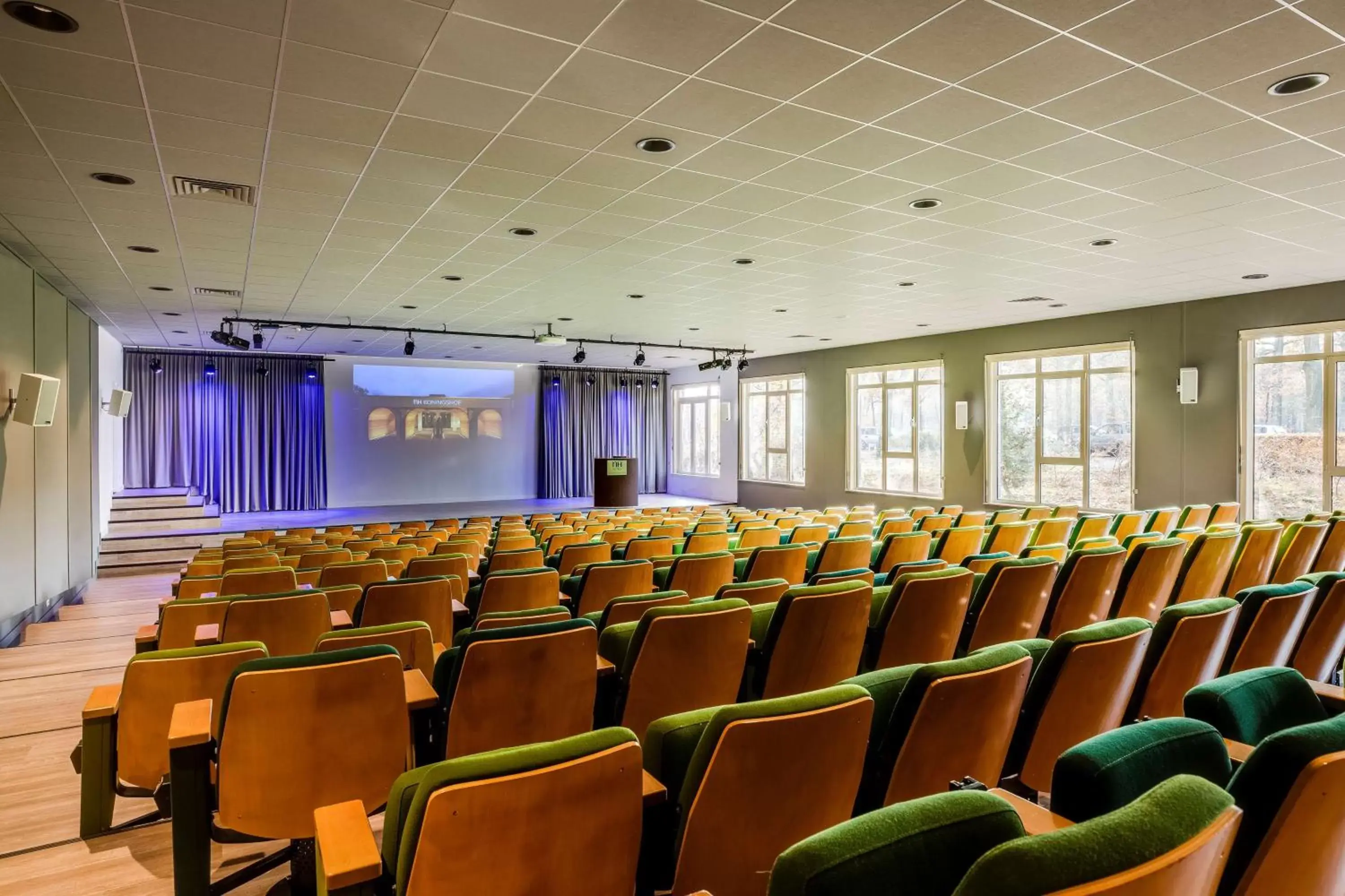 Meeting/conference room in NH Eindhoven Conference Centre Koningshof