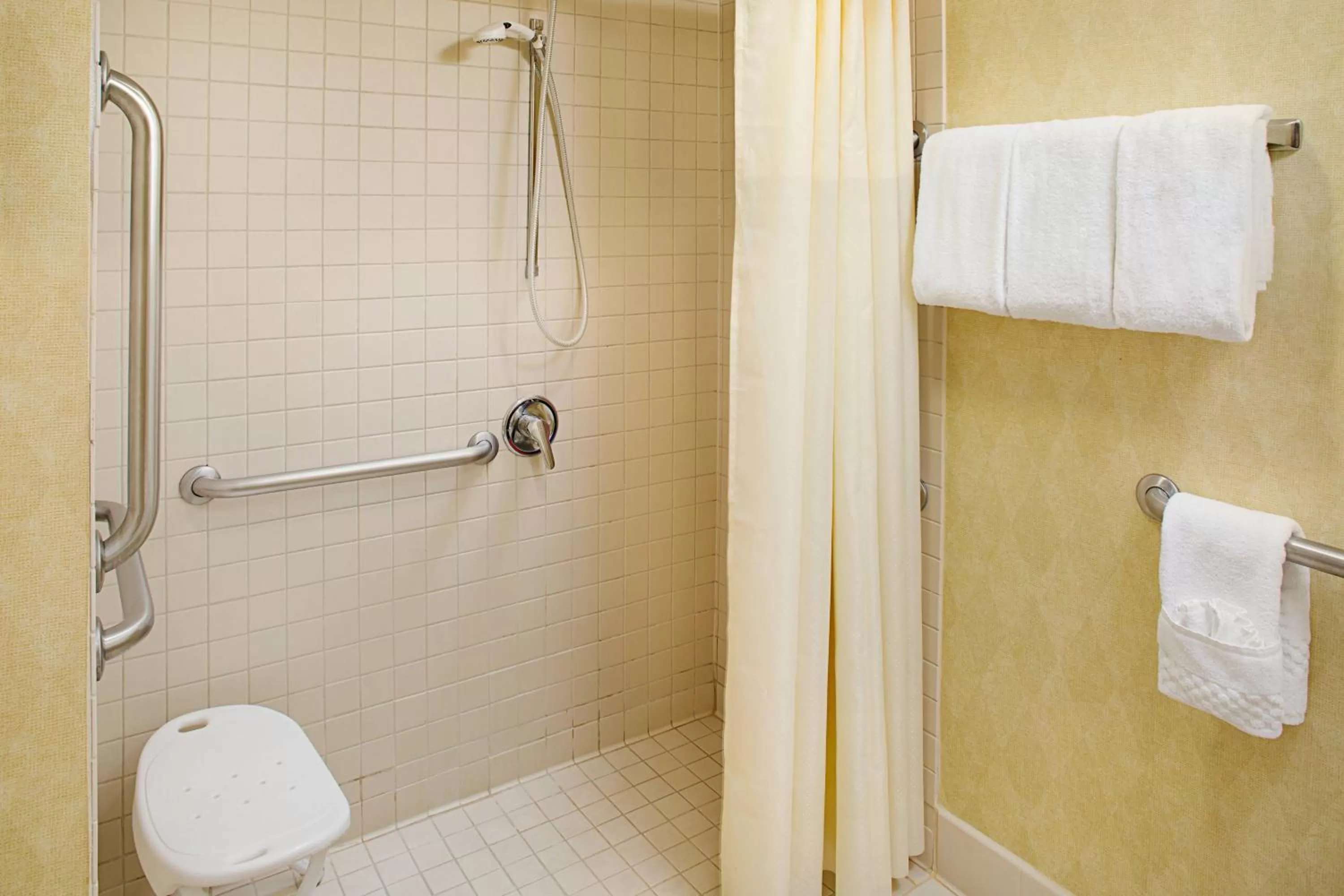 Bathroom in Residence Inn Houston - West University