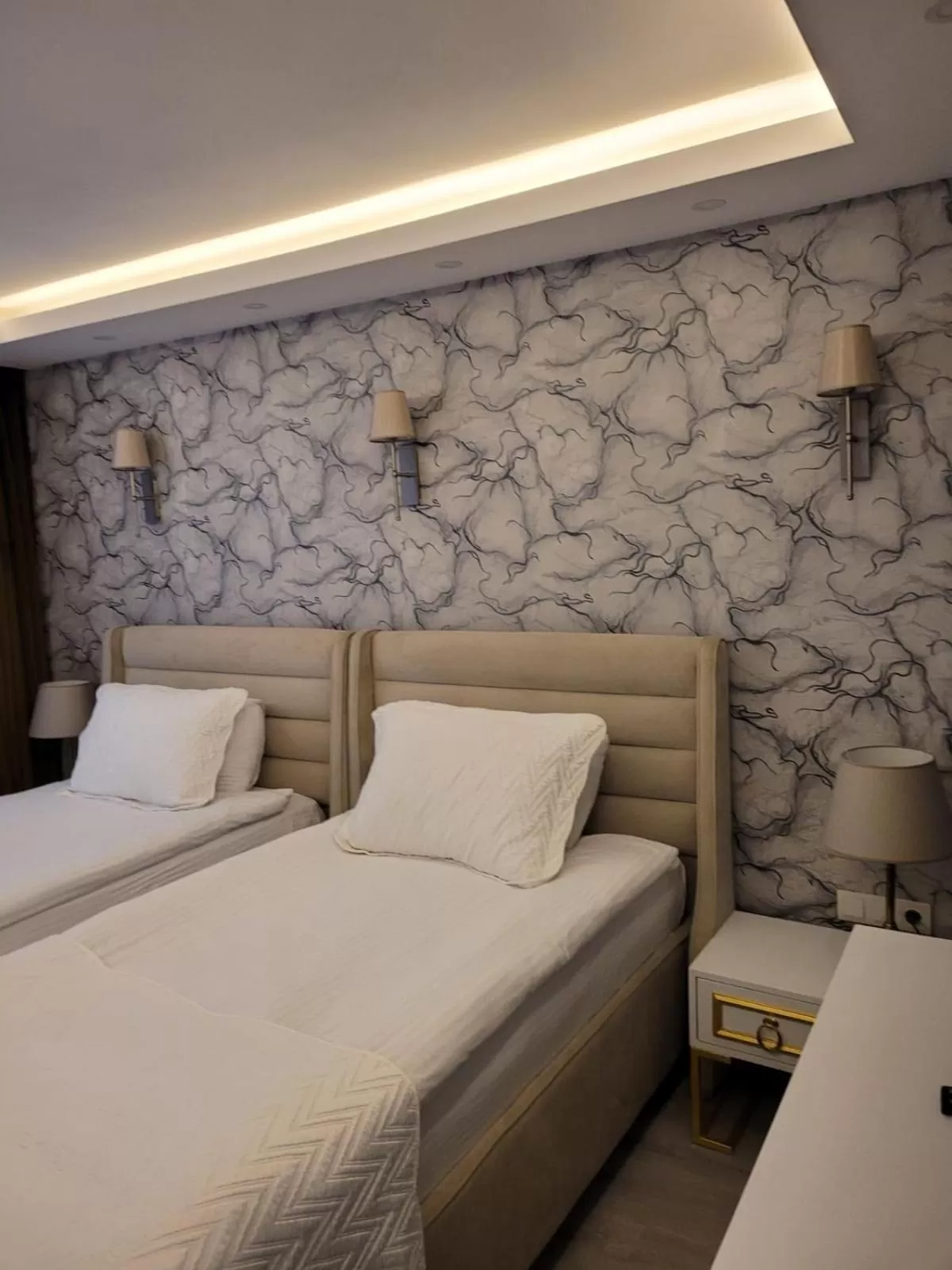 Bed in Mr BEYAZ HOTEL