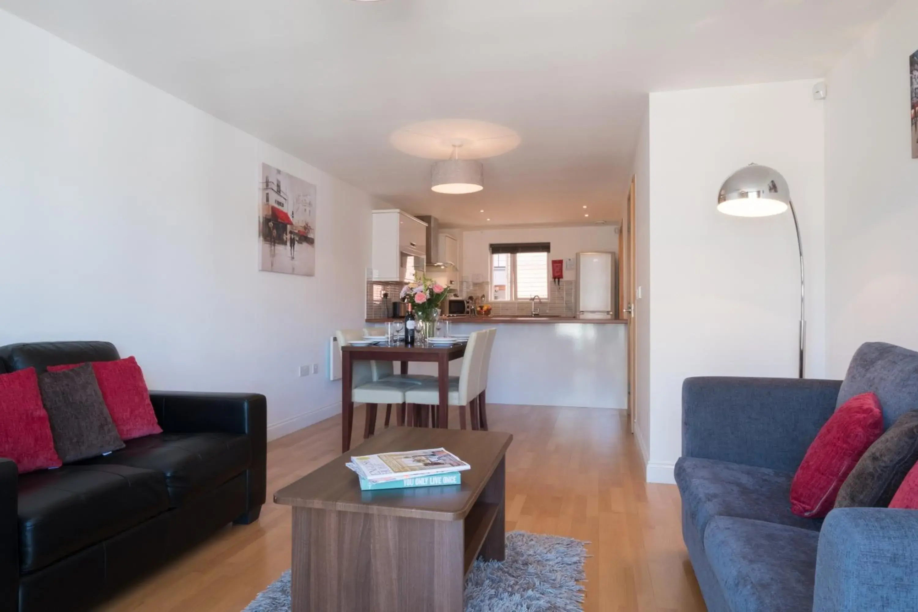 Kitchen or kitchenette, Seating Area in Base Serviced Apartments - Duke Street