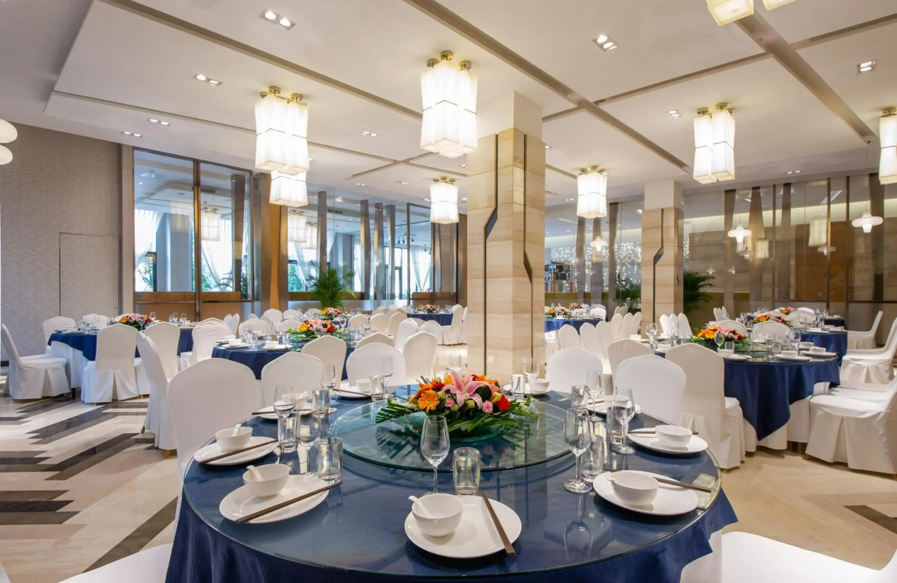 Banquet/Function facilities, Restaurant/Places to Eat in Holiday Inn Express Chengdu Huanhuaxi, an IHG Hotel