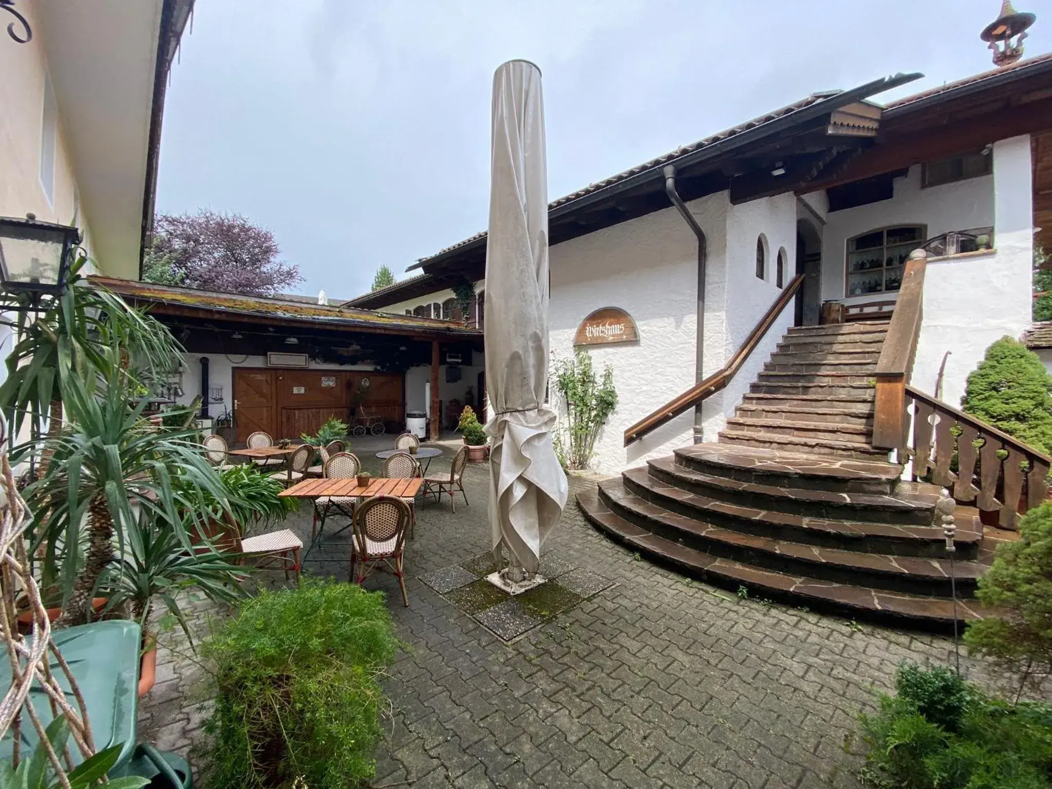 Patio, Property Building in Beim Has’n