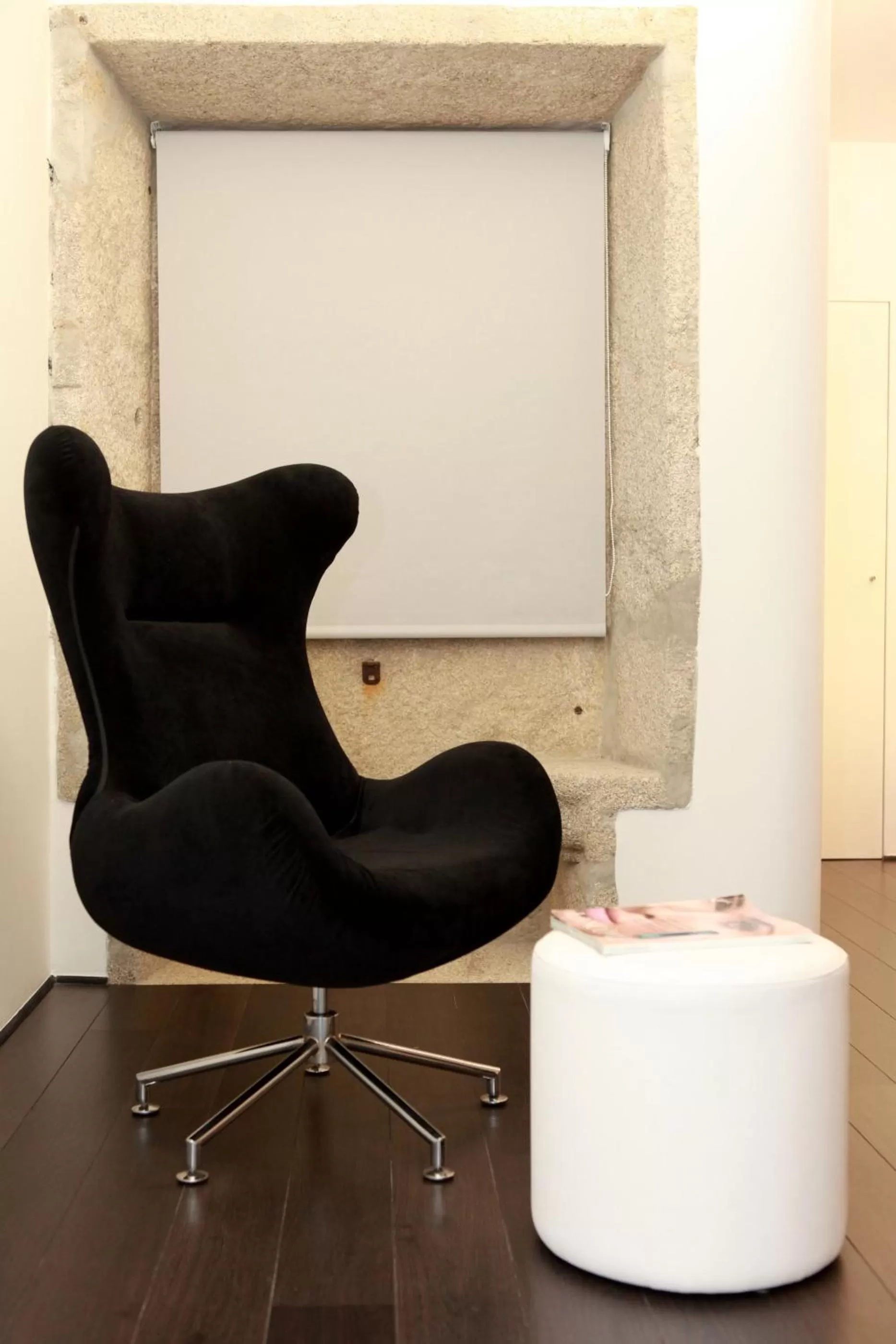 Seating area in Absoluto Design Hotel