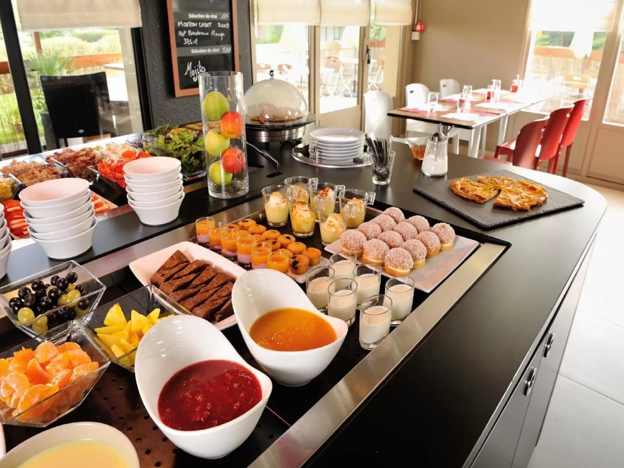 Restaurant/places to eat in Campanile La Rochelle Nord - Puilboreau Chagnolet Restaurant/places to eat in Campanile La Rochelle Nord - Puilboreau Chagnolet