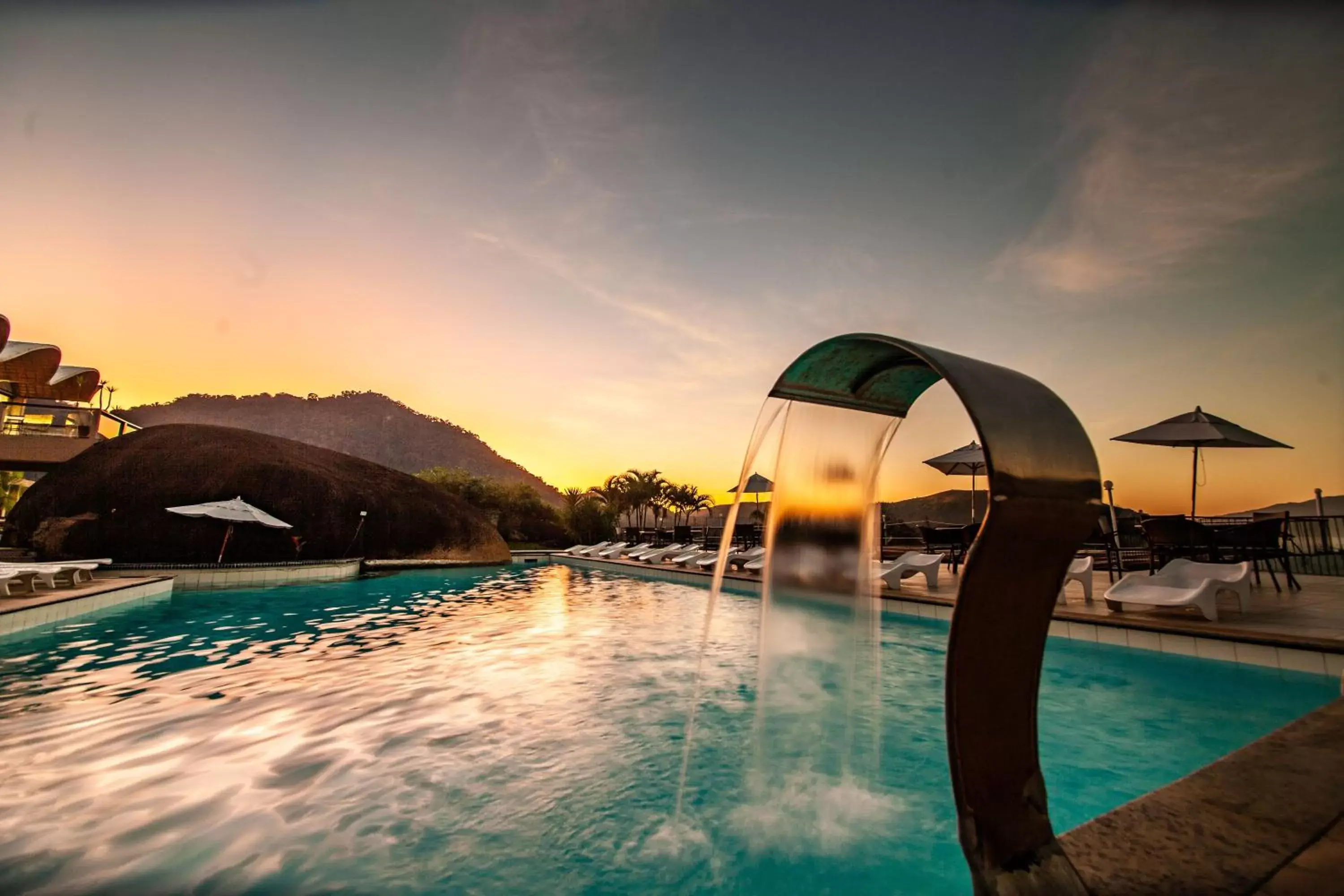 Day, Swimming Pool in Portogalo Suite Hotel