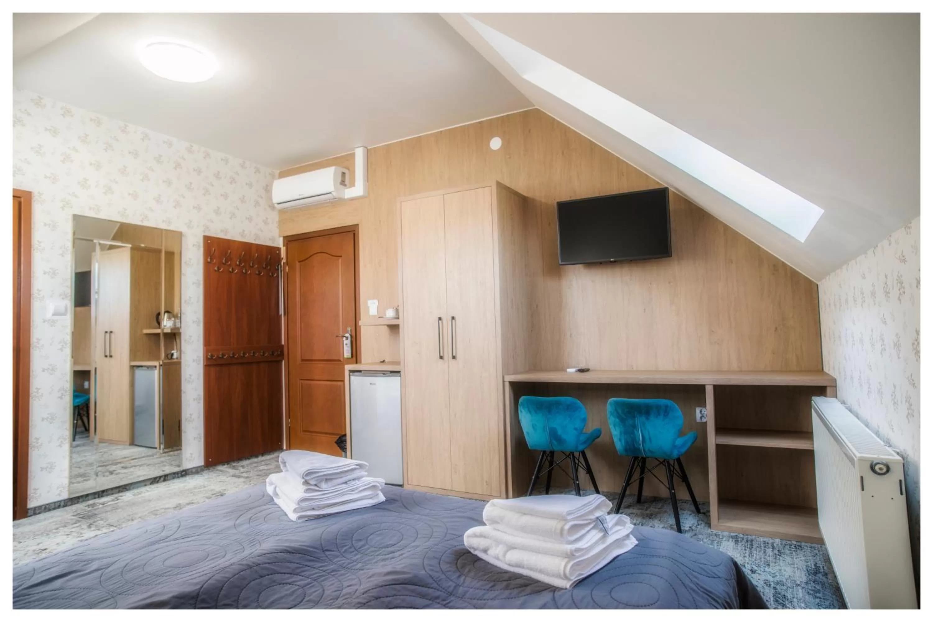 TV and multimedia, Bed in Rezydencja Elżbiecin