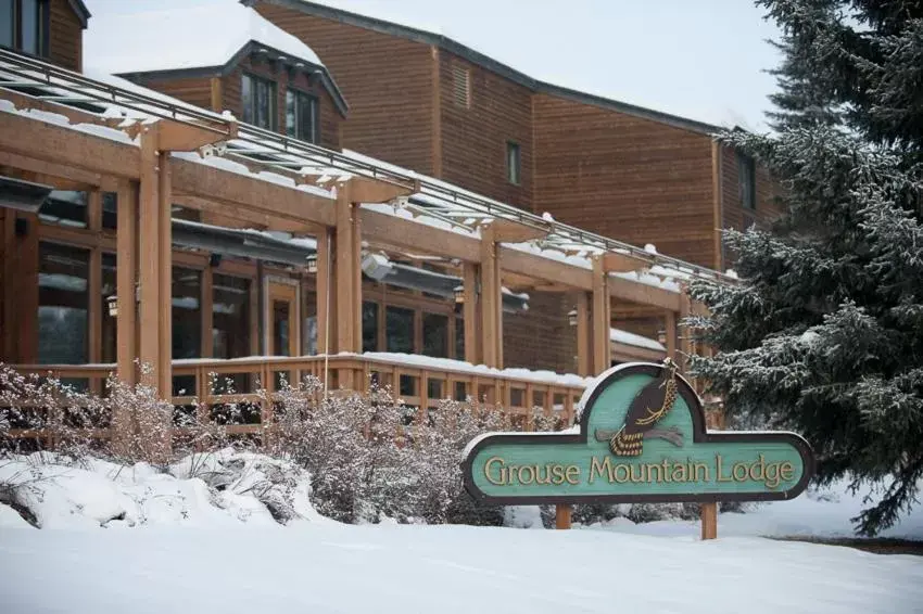 Facade/entrance, Winter in Grouse Mountain Lodge