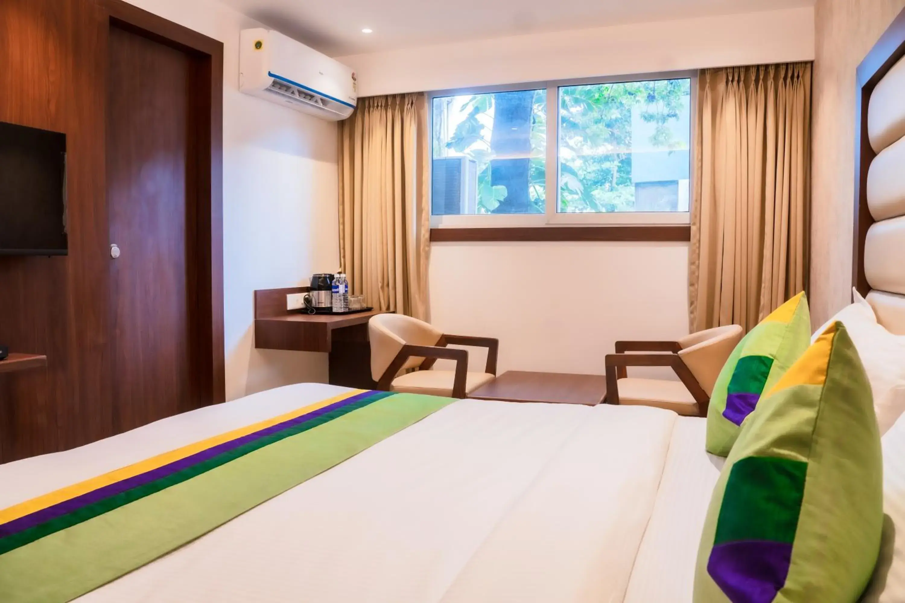 Bed in Treebo Serenity Inn, Koregaon Park Bed in Treebo Serenity Inn, Koregaon Park