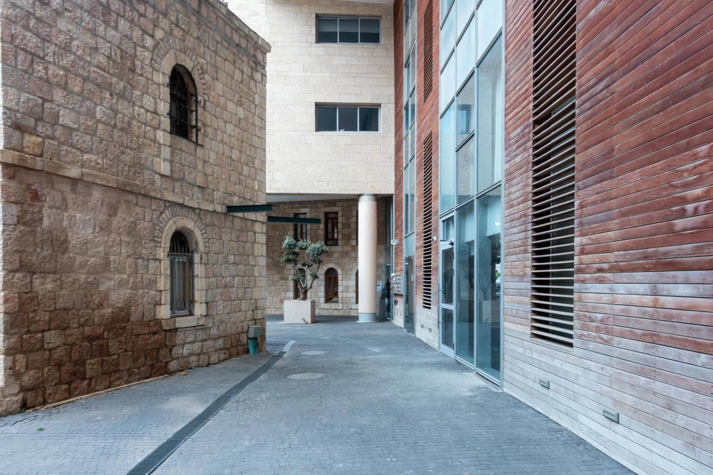 Property building in Urbanic Hotel