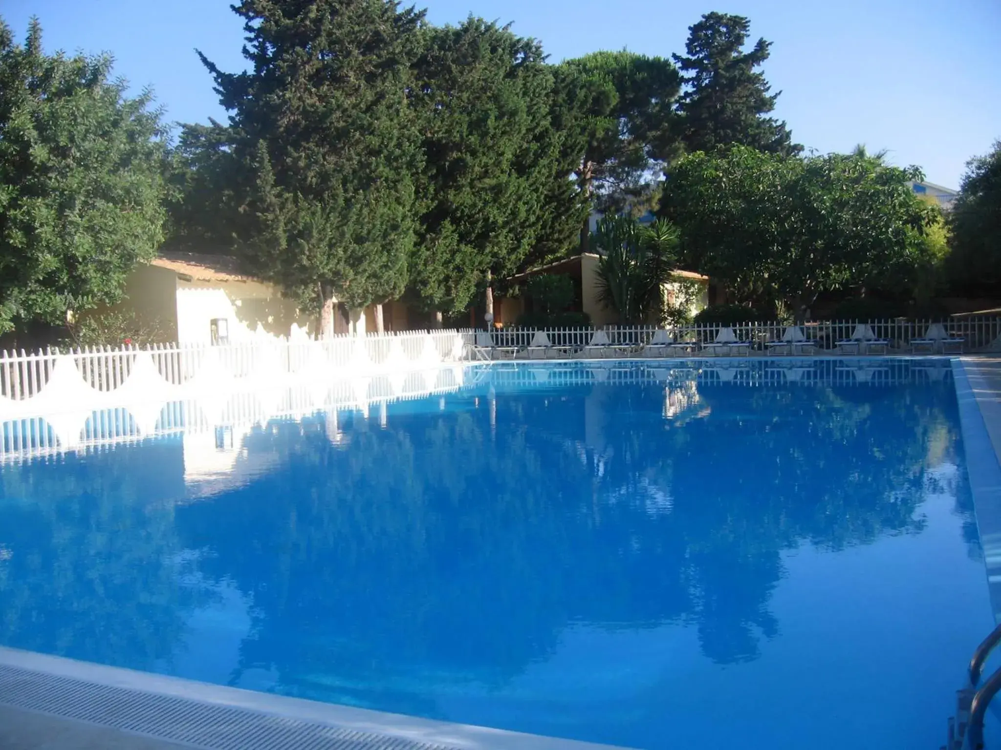 , Swimming Pool in Hotel Baia Del Sole