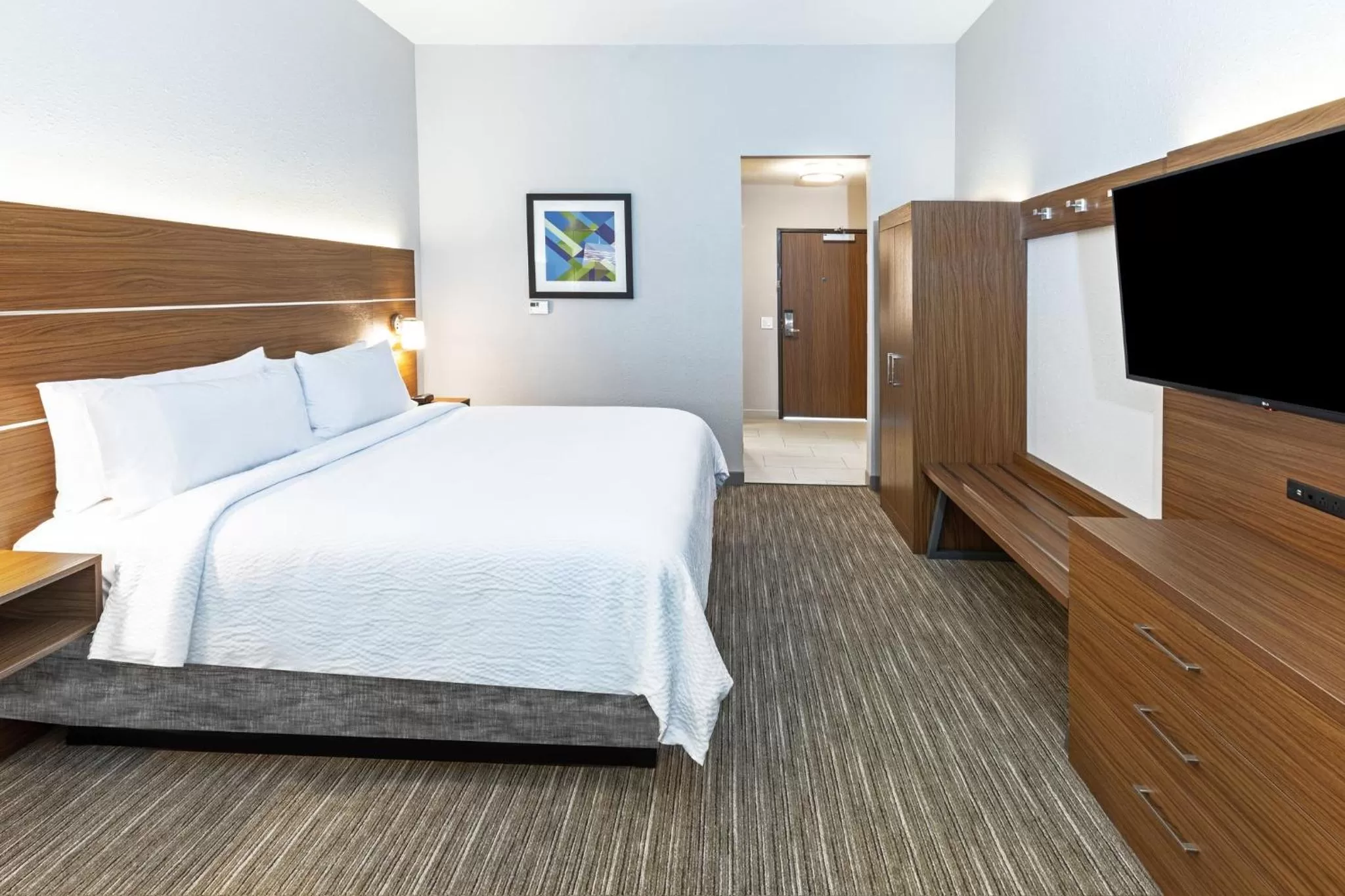 Photo of the whole room, Bed in Holiday Inn Express & Suites - Houston - Downtown North by IHG