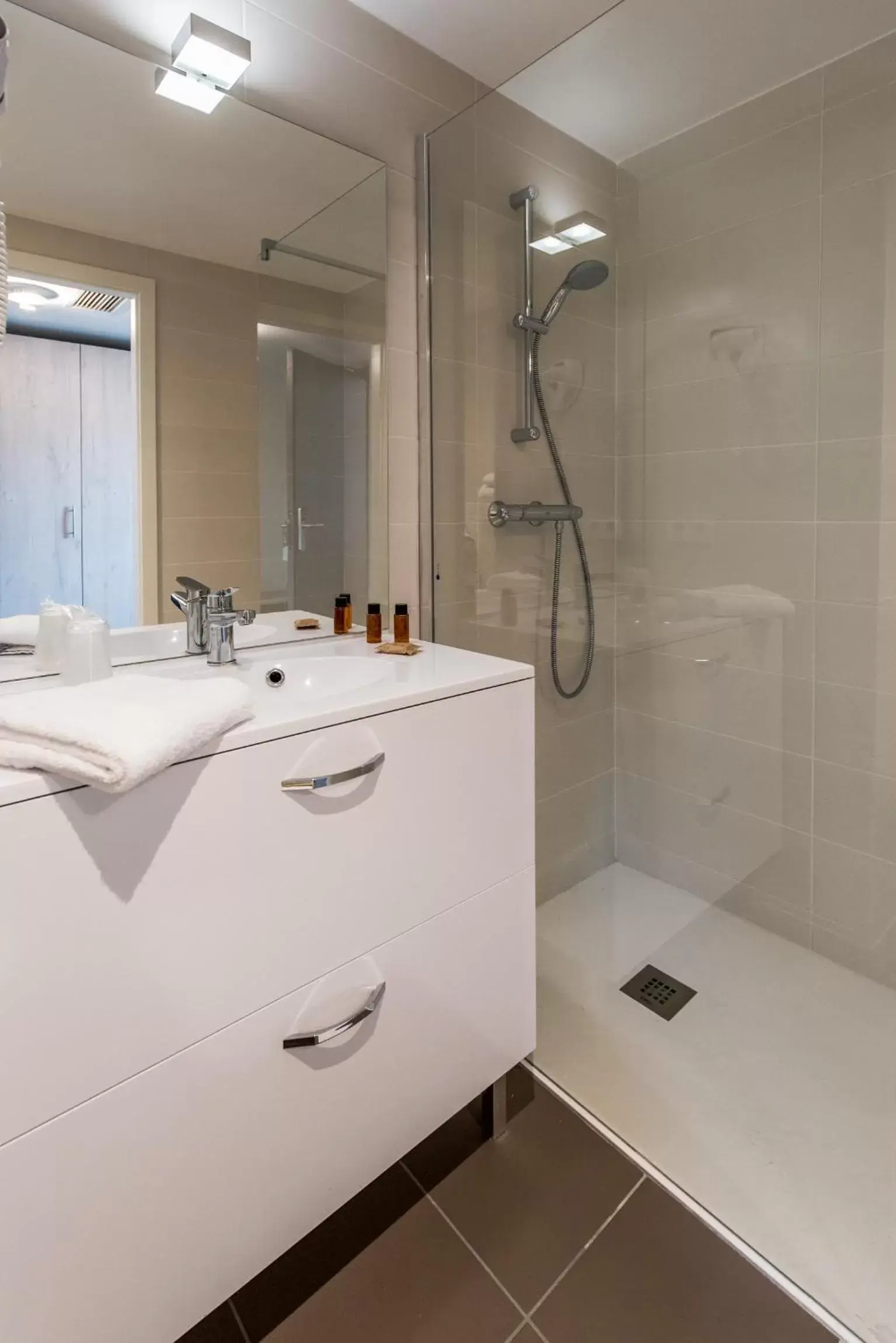 Bathroom in Hotel du Grand Parc