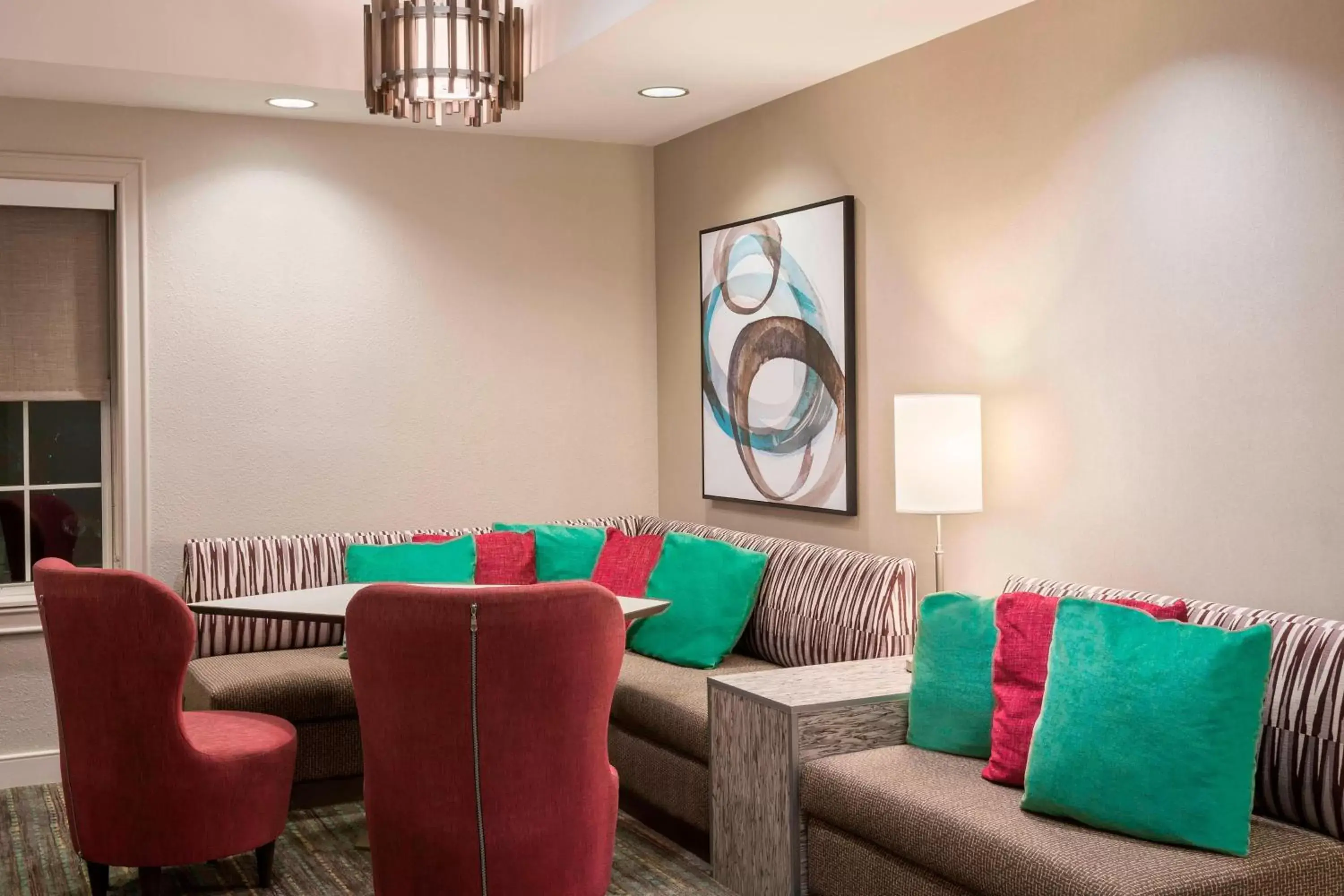 Lounge or bar, Seating Area in Residence Inn Tampa Westshore Airport