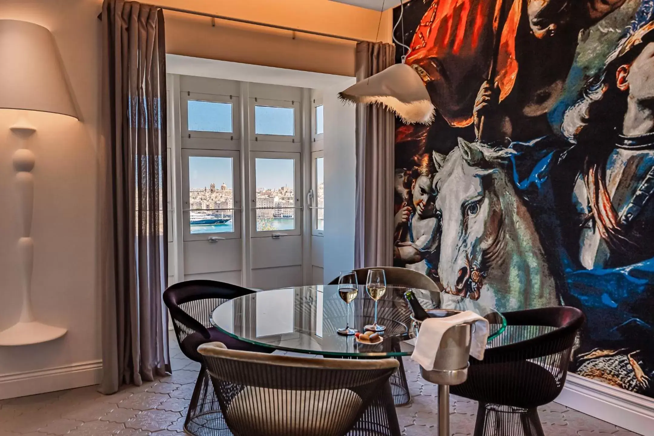 One Bedroom Apartment with Grand Harbor View - Annex in Iniala Harbour House One Bedroom Apartment with Grand Harbor View - Annex in Iniala Harbour House