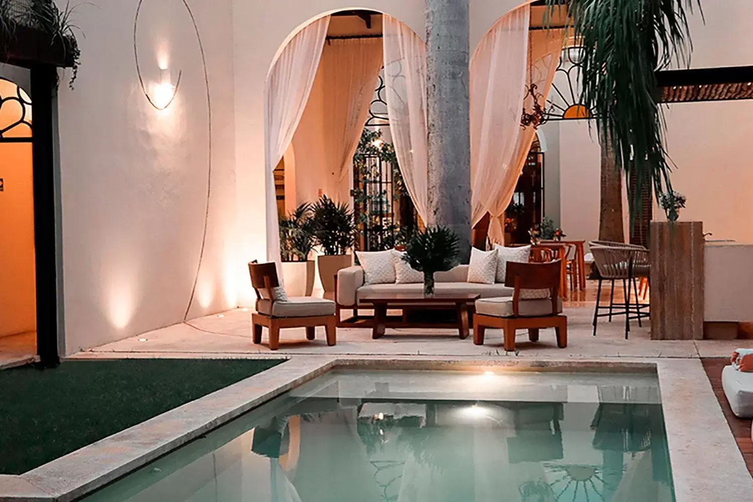 Patio, Swimming Pool in Casa de Las Palomas Boutique Hotel by Paloma's Hotels - Adults Only