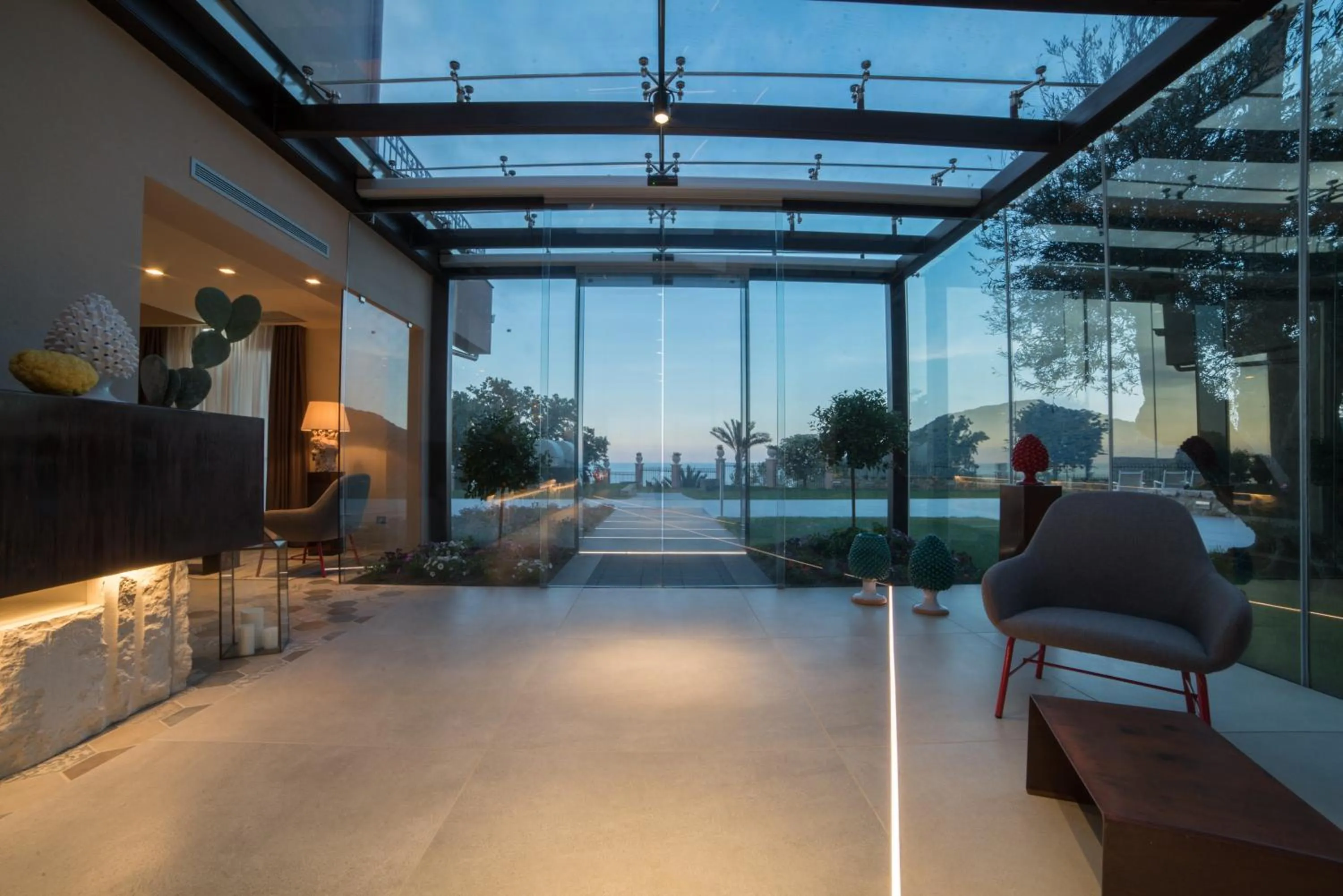 Lobby or reception in Best Western Plus Hotel Terre di Eolo