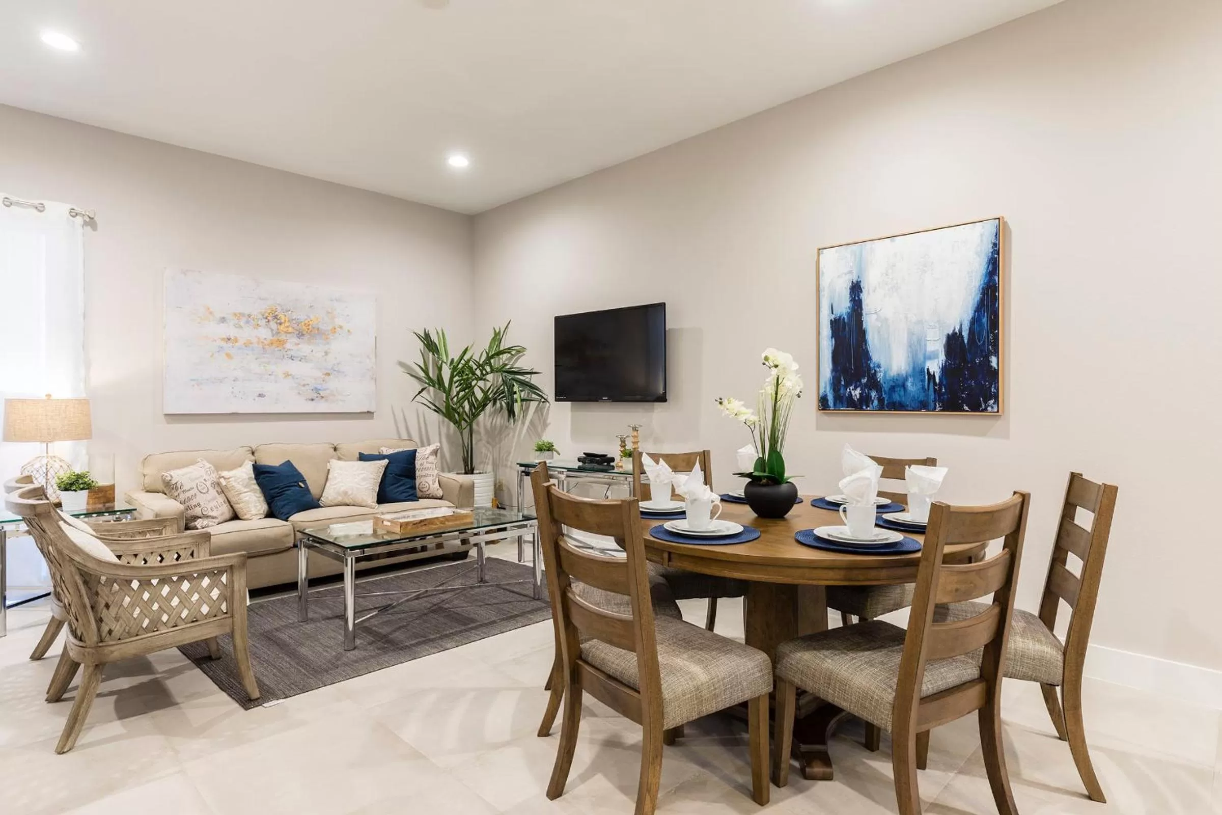 Living room in Summerville Vacation Resort