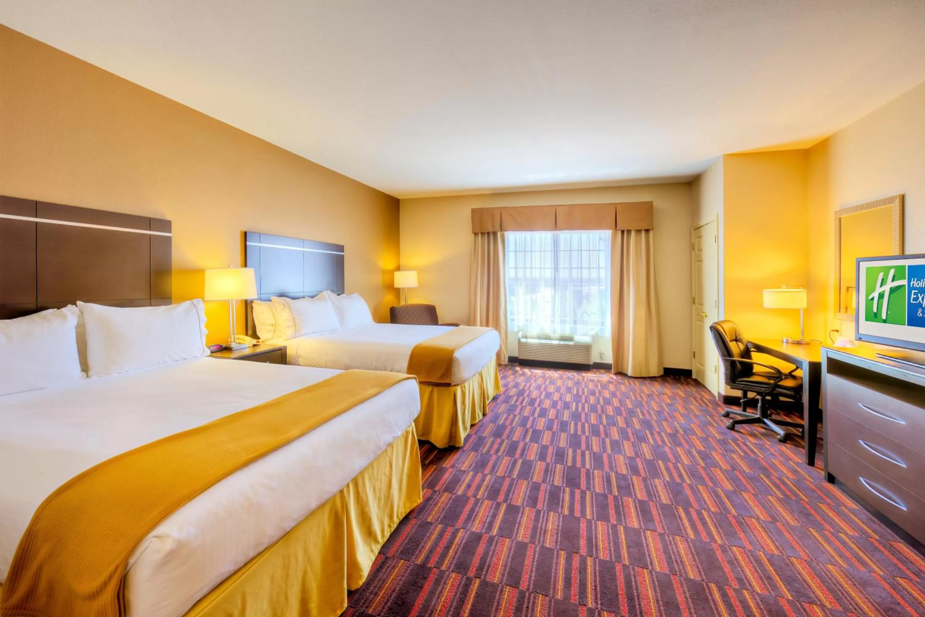 Queen Room with Two Queen Beds in Holiday Inn Express and Suites Granbury, an IHG Hotel