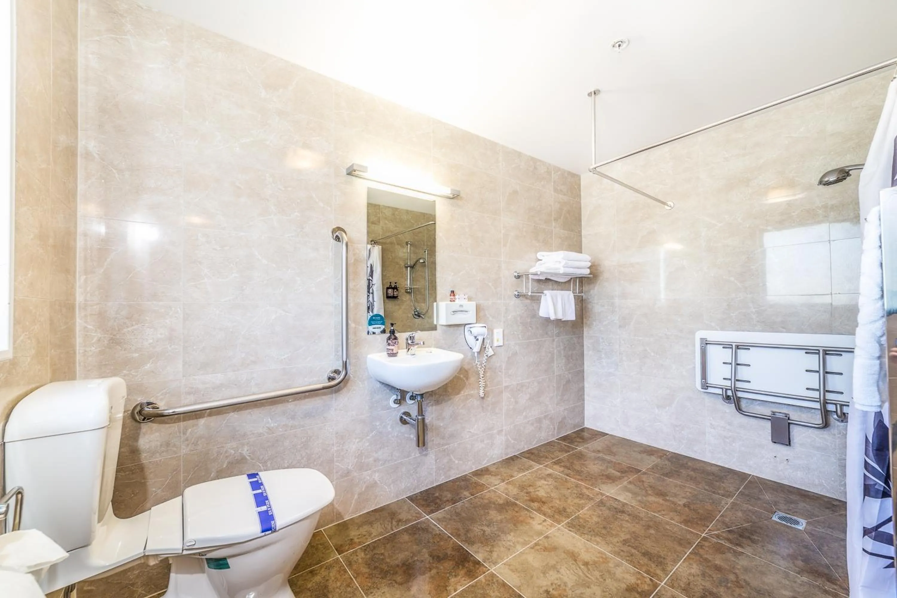 acessibility in Alexander Inn