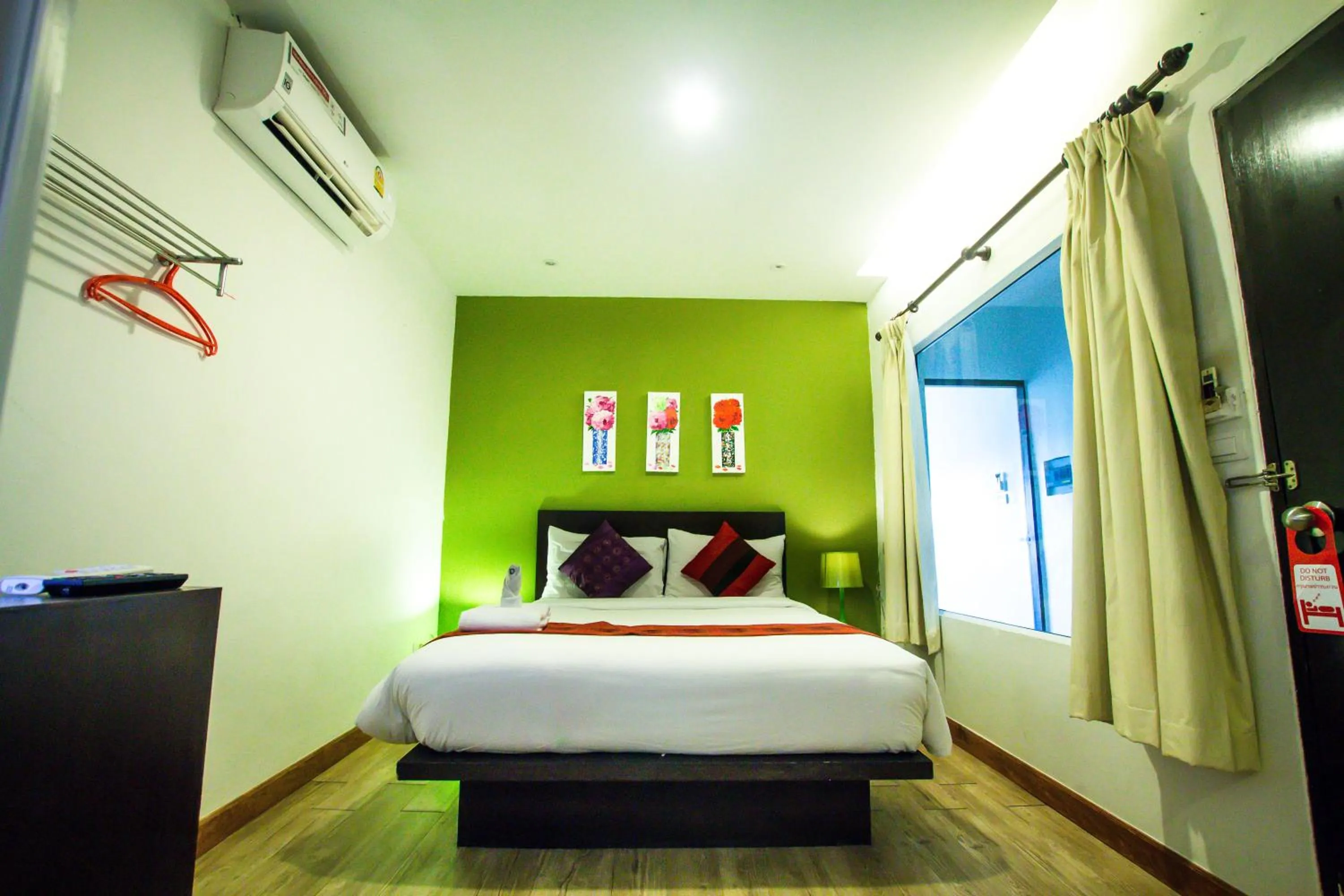 Photo of the whole room, Bed in Queen Boutique Hotel Chaweng