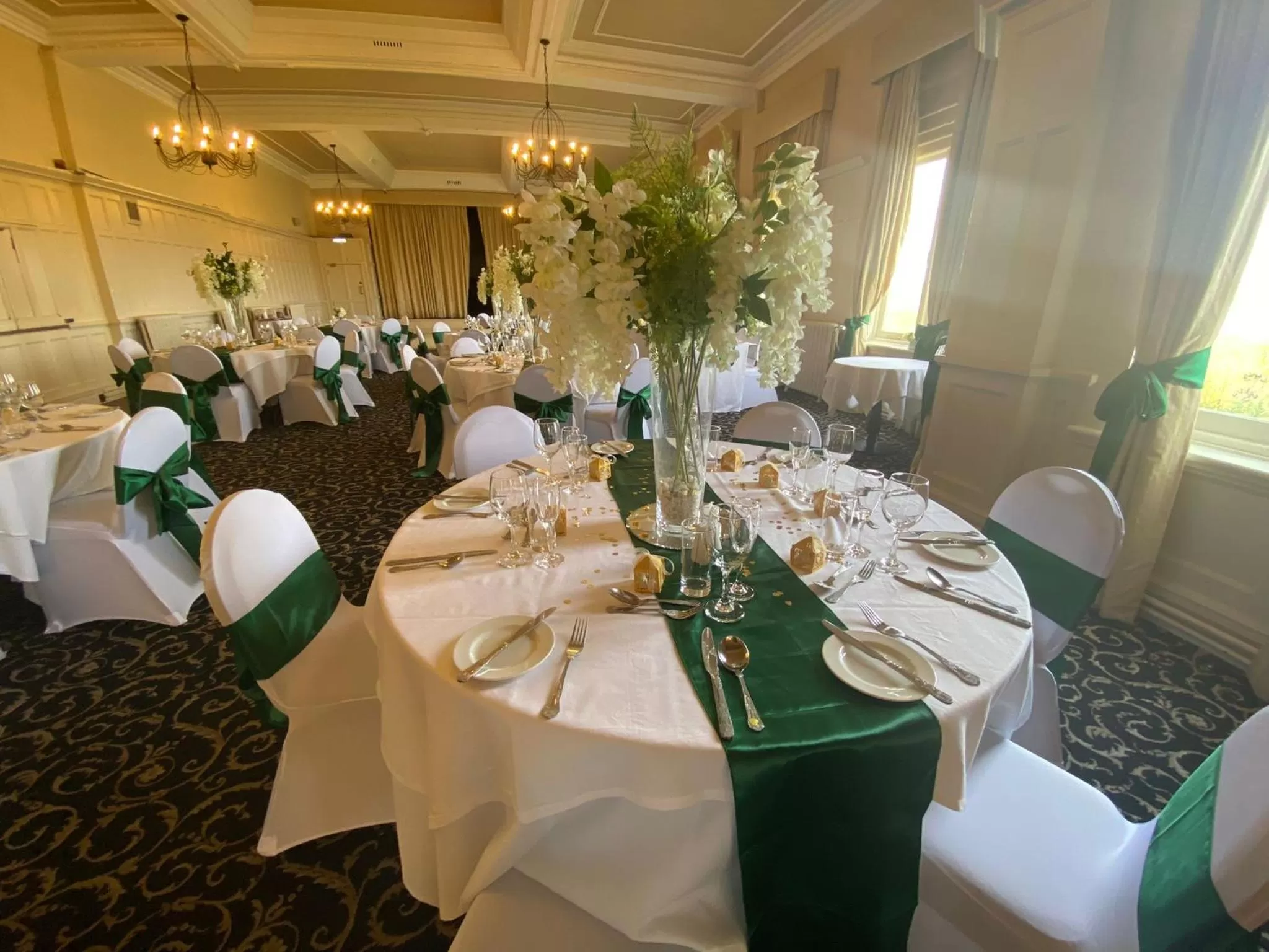 Property building, Restaurant/Places to Eat in Leasowe Castle Hotel