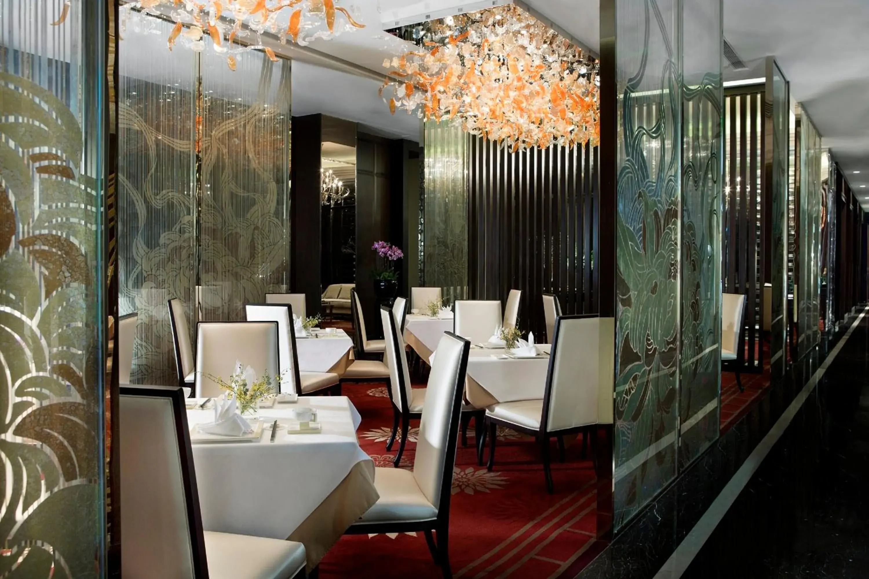 Restaurant/Places to Eat in The Langham, Shenzhen