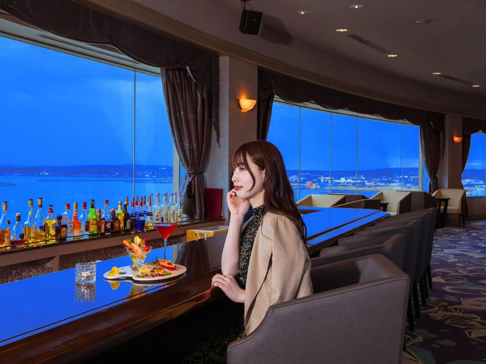 Lounge or bar in Surfeel Hotel Wakkanai