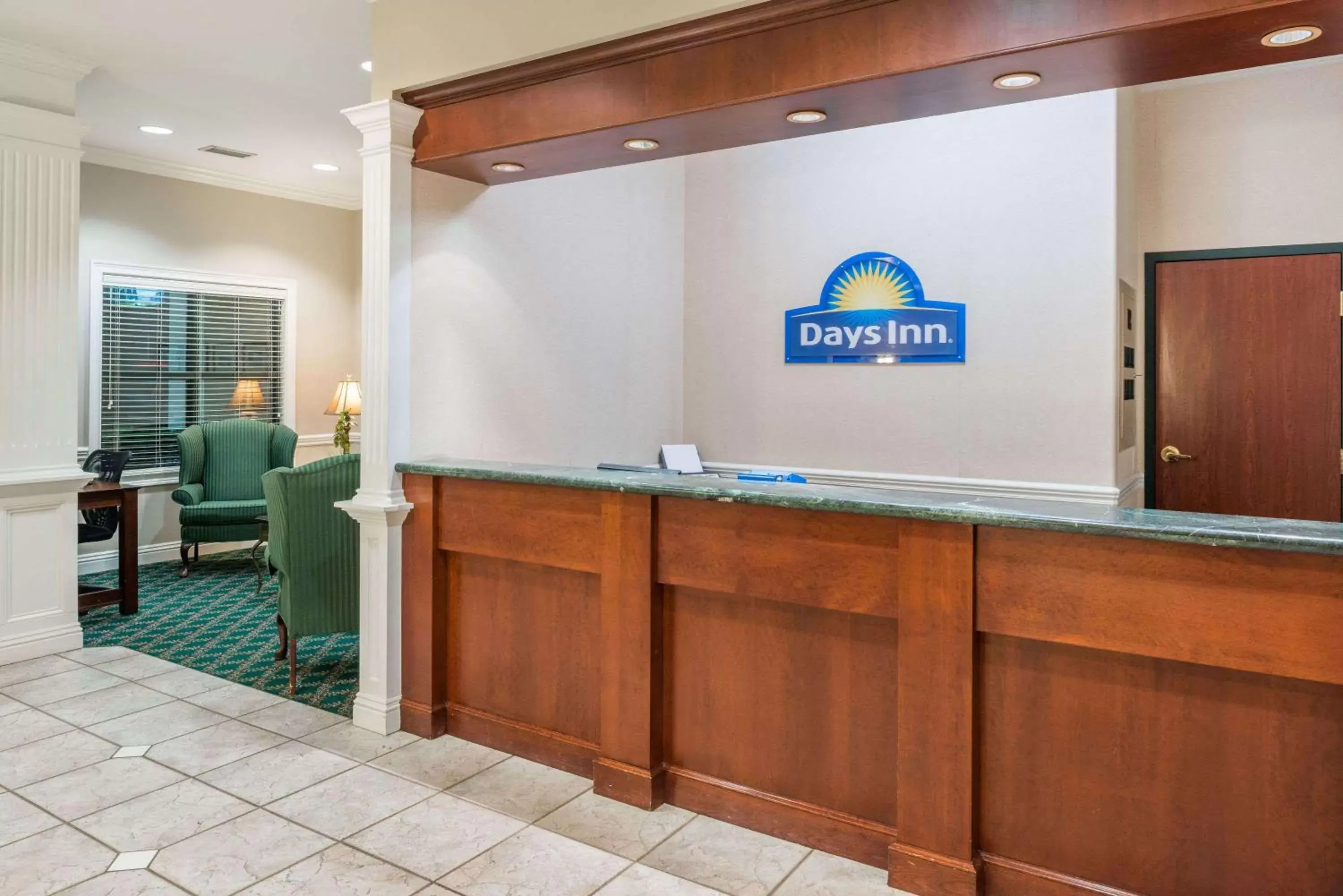 Lobby or reception in Days Inn by Wyndham Paducah I-24 Exit 4 Lobby or reception in Days Inn by Wyndham Paducah I-24 Exit 4
