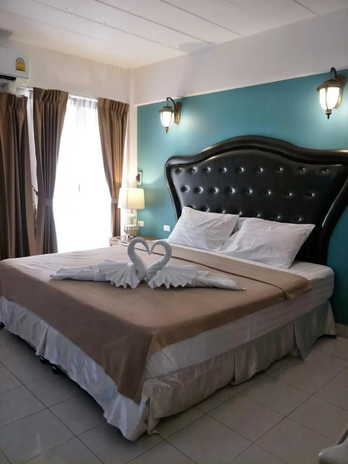 Bedroom, Bed in Sudyod Apartment