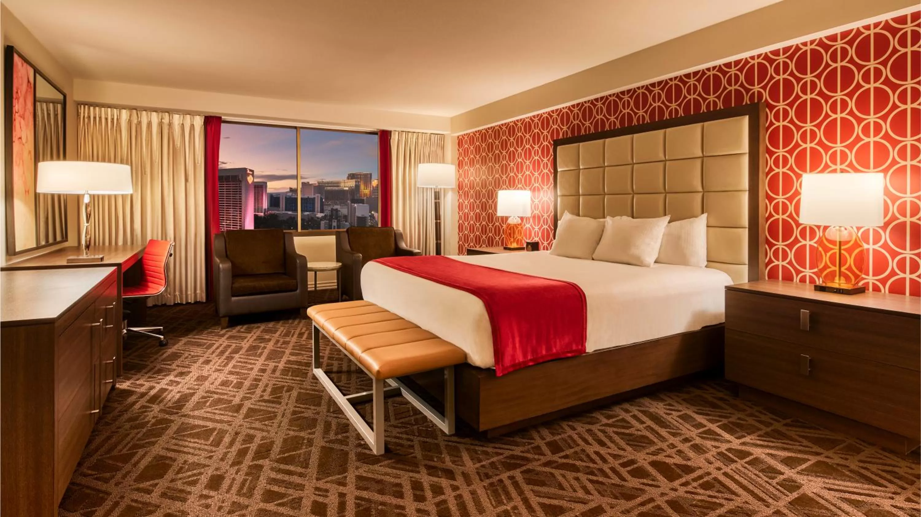 Photo of the whole room, Bed in Horseshoe Las Vegas