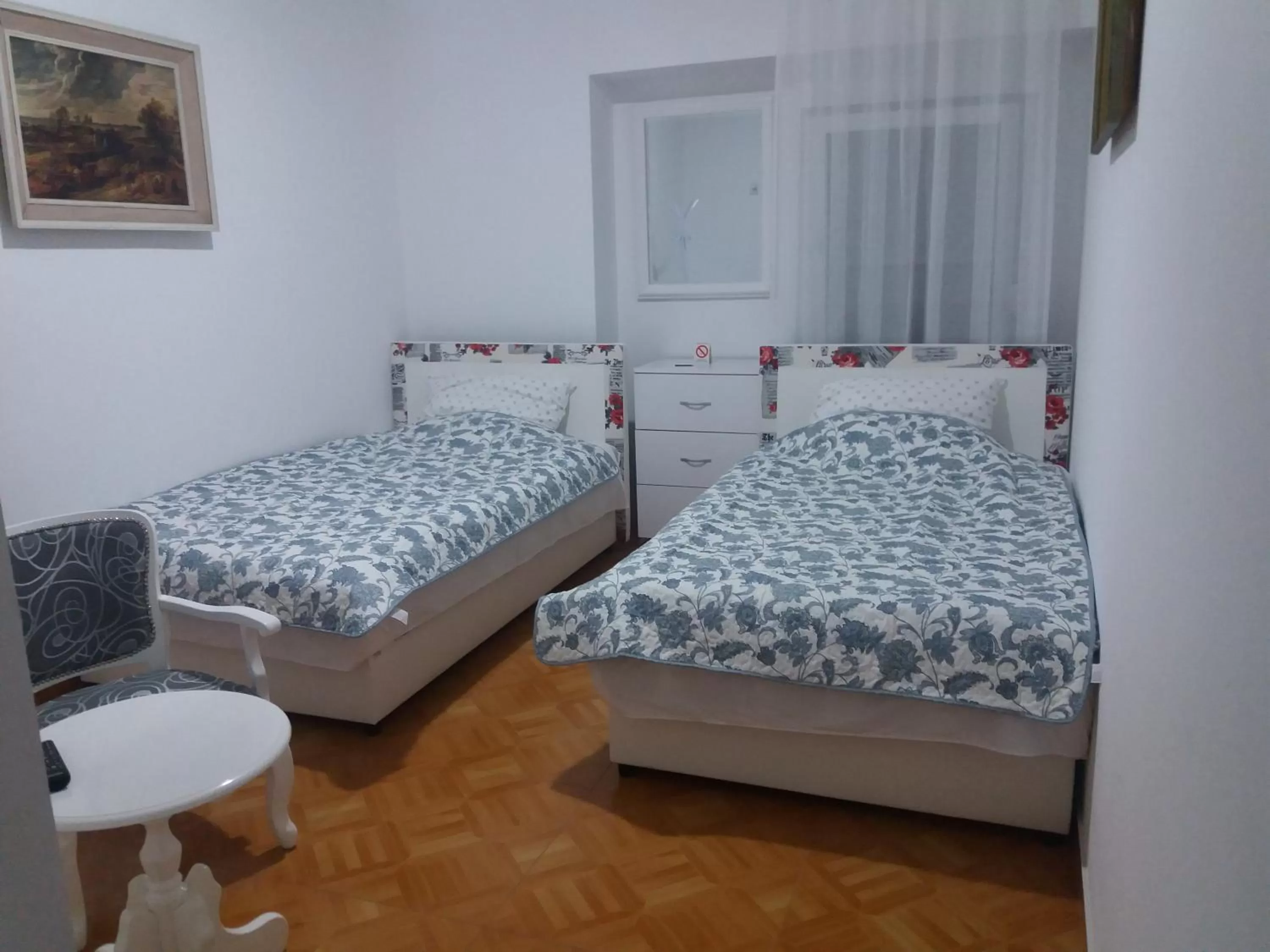 Bed in Bed&Breakfast INTERMEZZO CAFFE