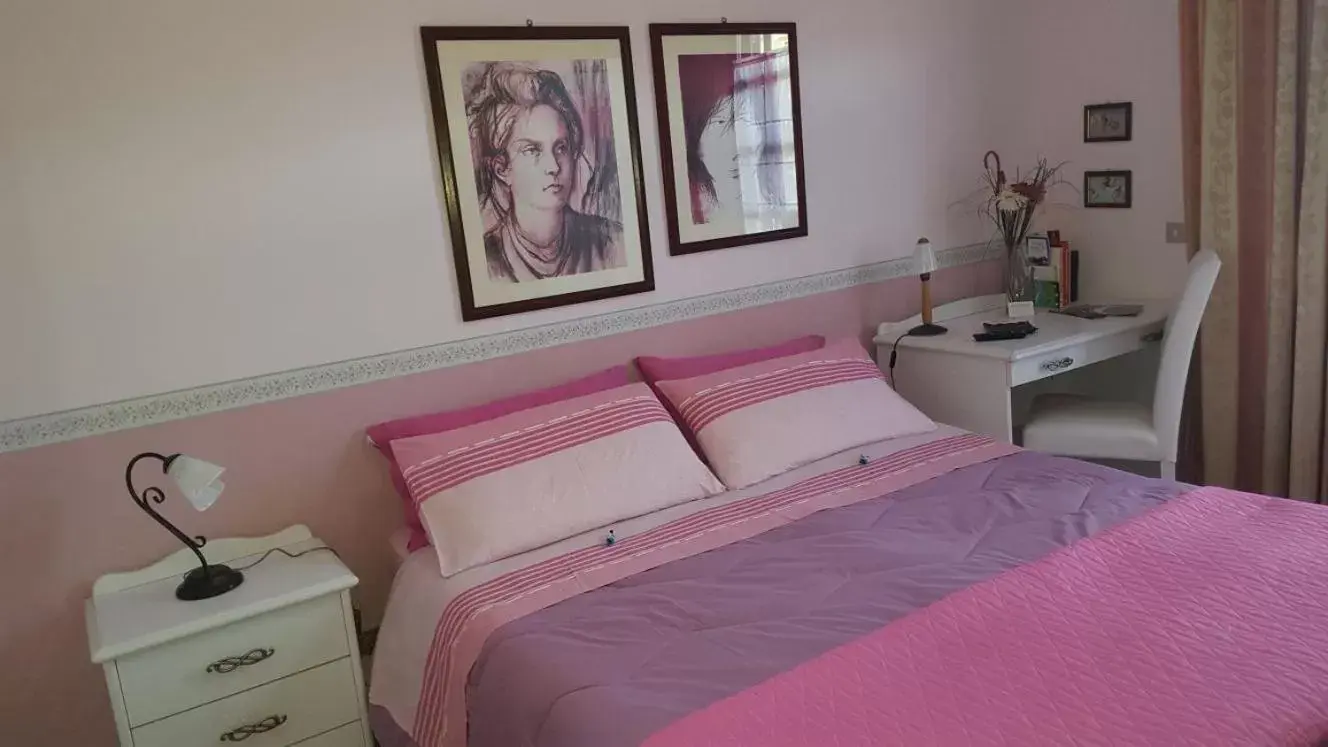 Photo of the whole room, Bed in B&B Villa Letizia