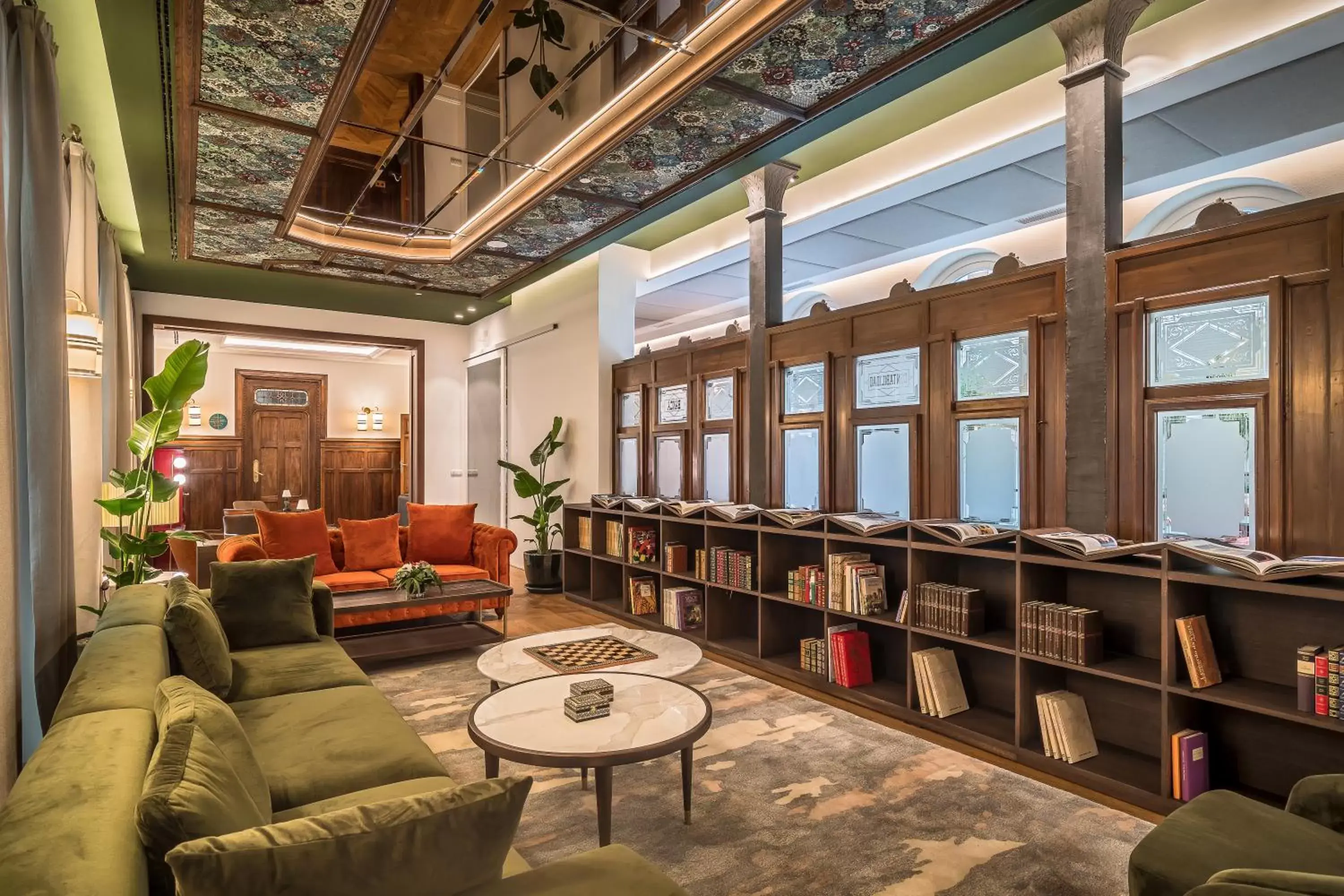 Library in Palacio Gran Vía, a Royal Hideaway Hotel