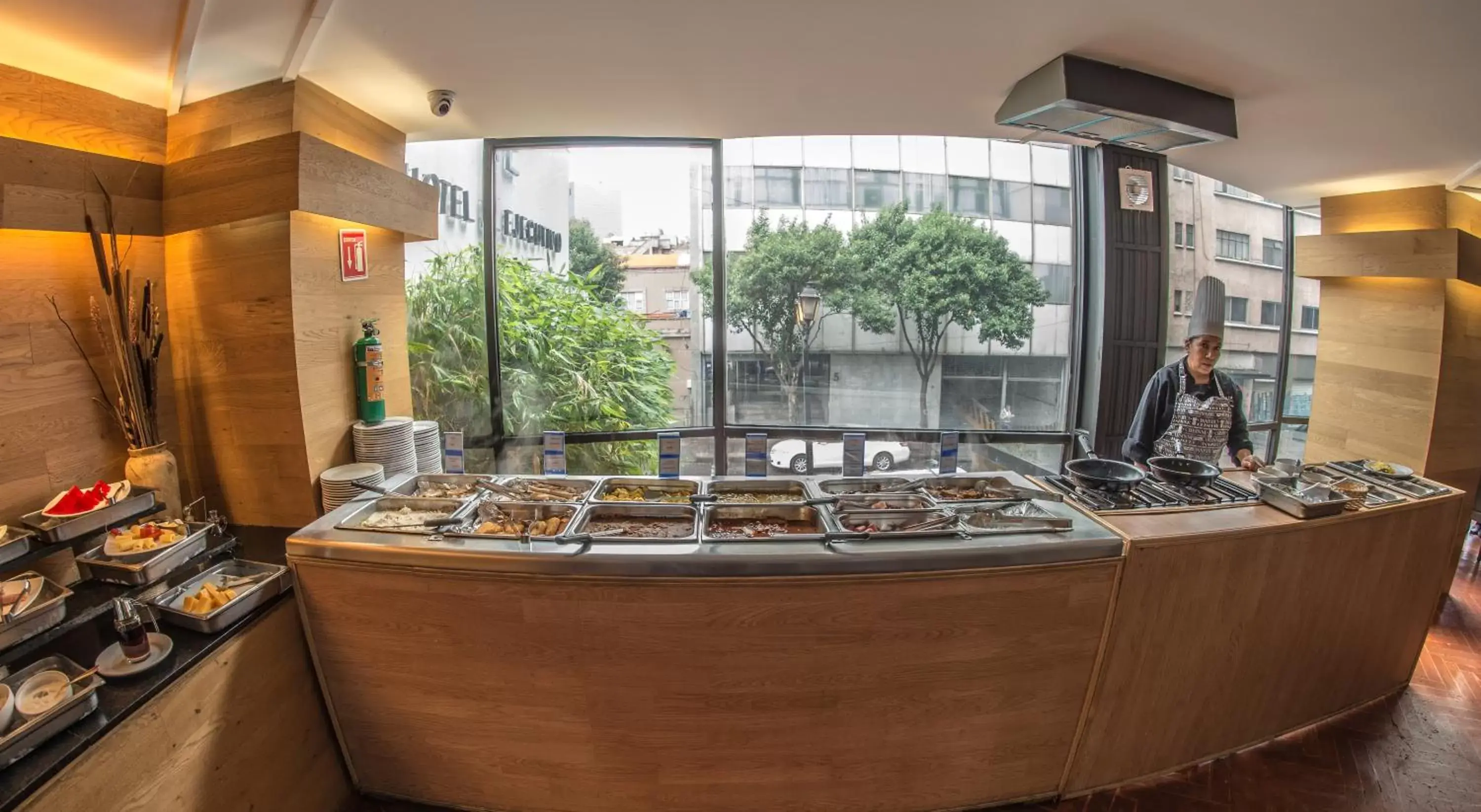 Restaurant/places to eat in Hotel El Ejecutivo by Reforma Avenue