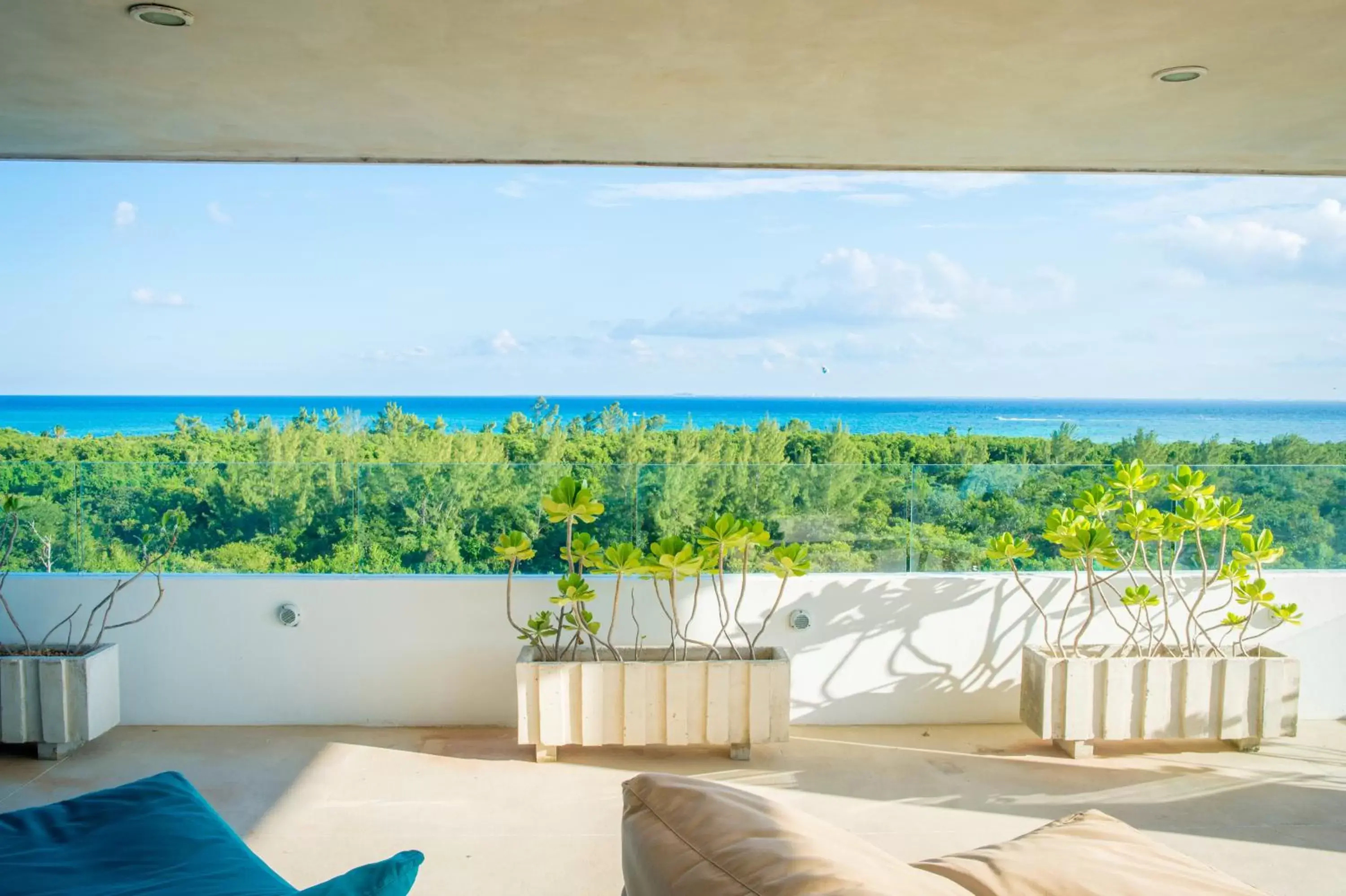 Natural landscape, Balcony/Terrace in Suites Cielo y Mar
