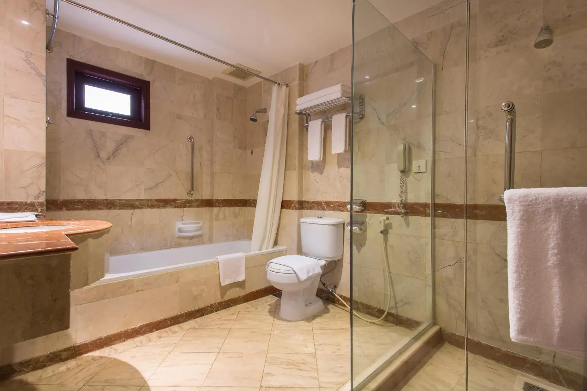 Shower, Bathroom in Holiday Inn Resort Batam, an IHG Hotel