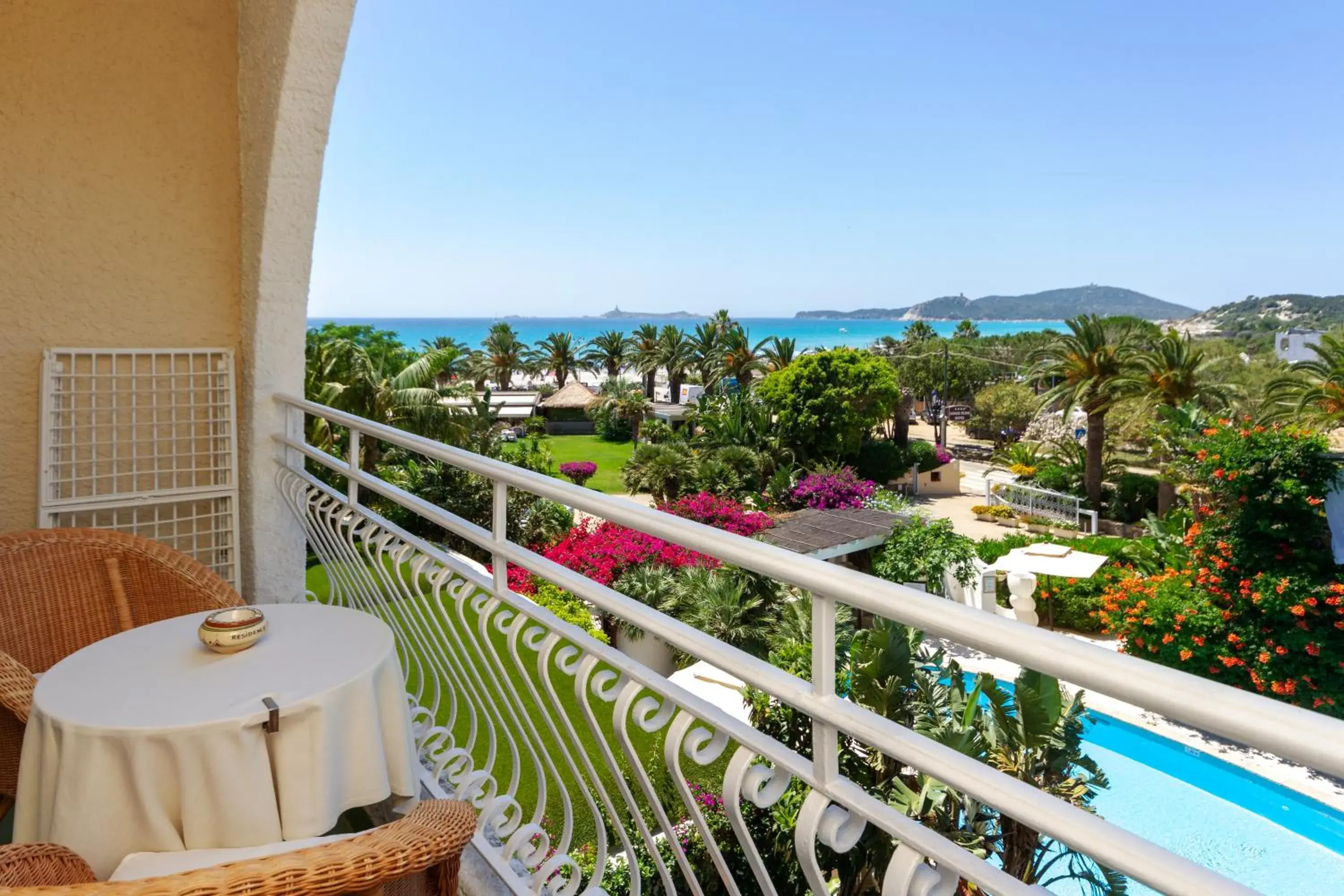 Pool View in Hotel Simius Playa