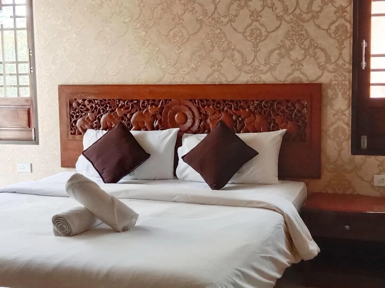 Bed in Fueangfu Villa Chaweng