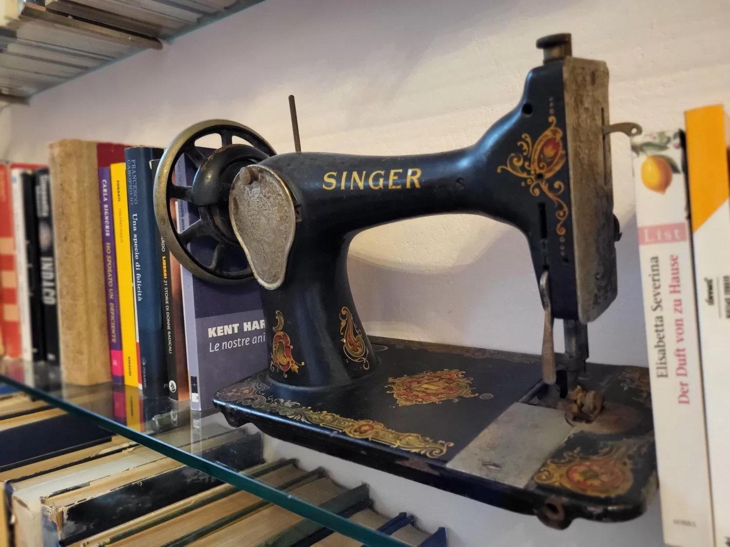 Decorative detail in Casa Masoli