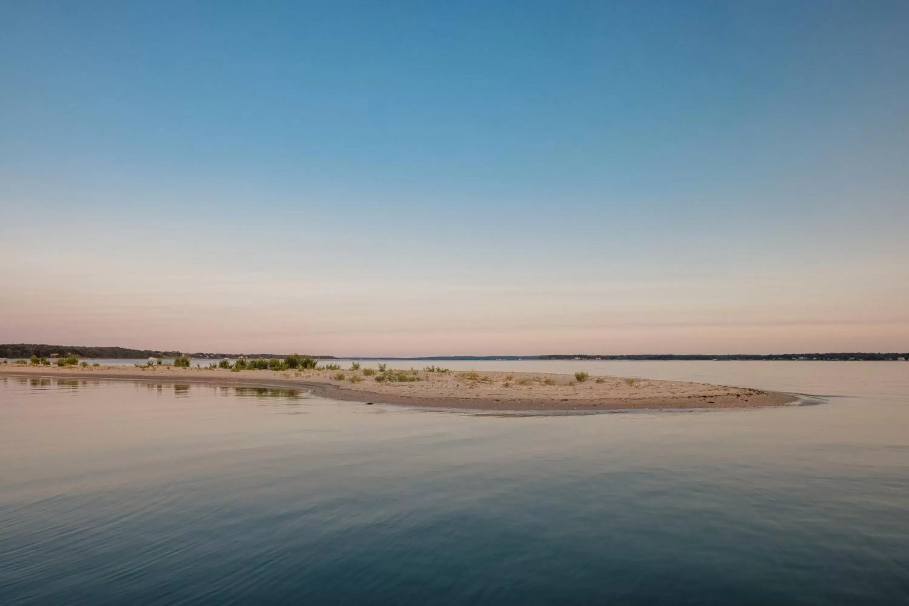 Natural landscape in The Shoals Suites & Slips