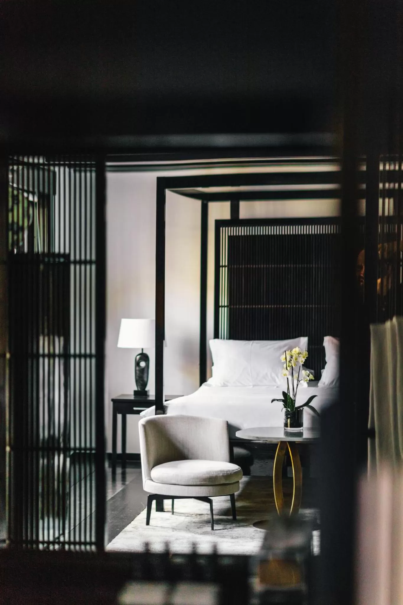 Decorative detail, Bed in The Dylan Amsterdam - The Leading Hotels of the World