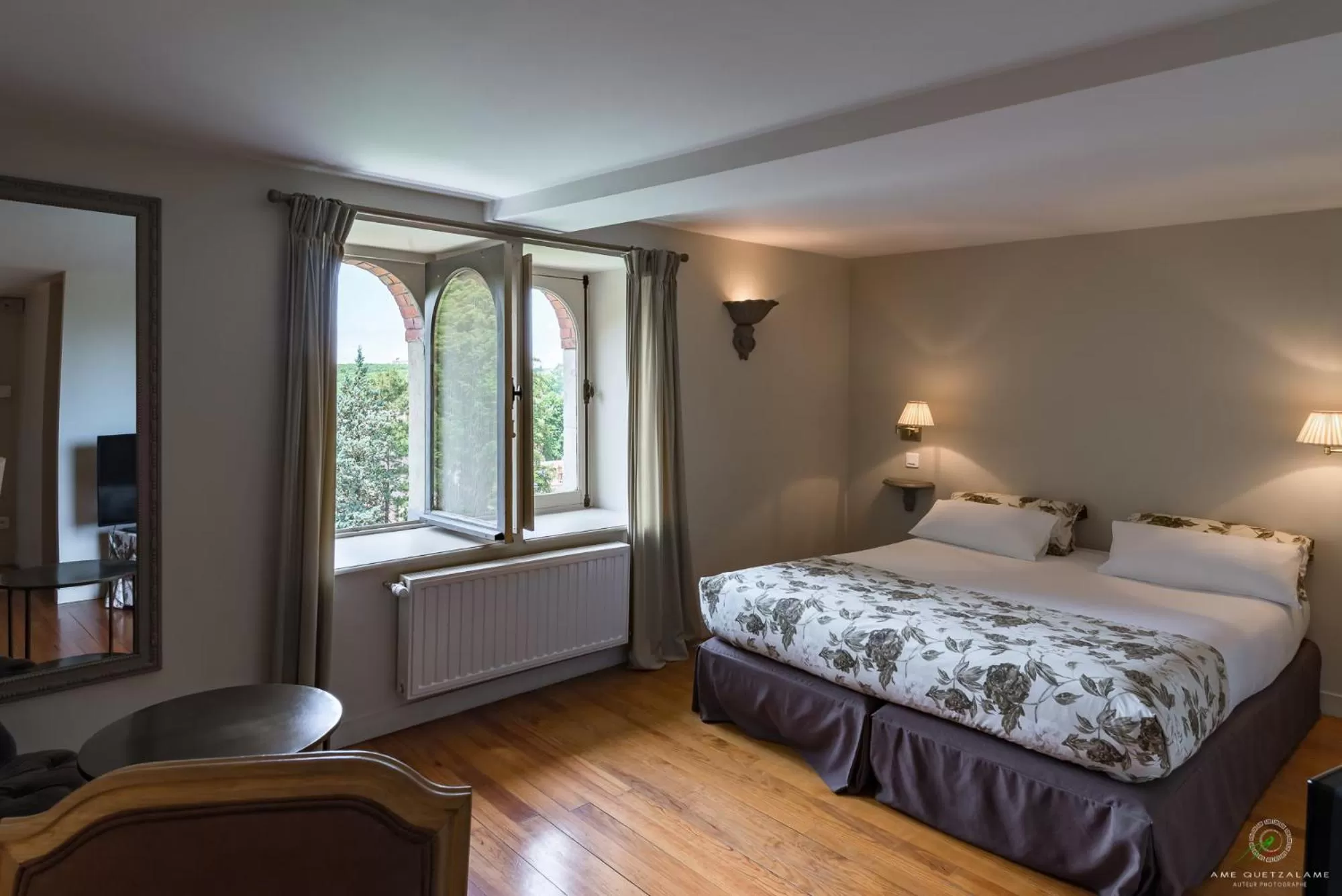 Bedroom, Bed in Hôtel Restaurant Spa Le Sauvage