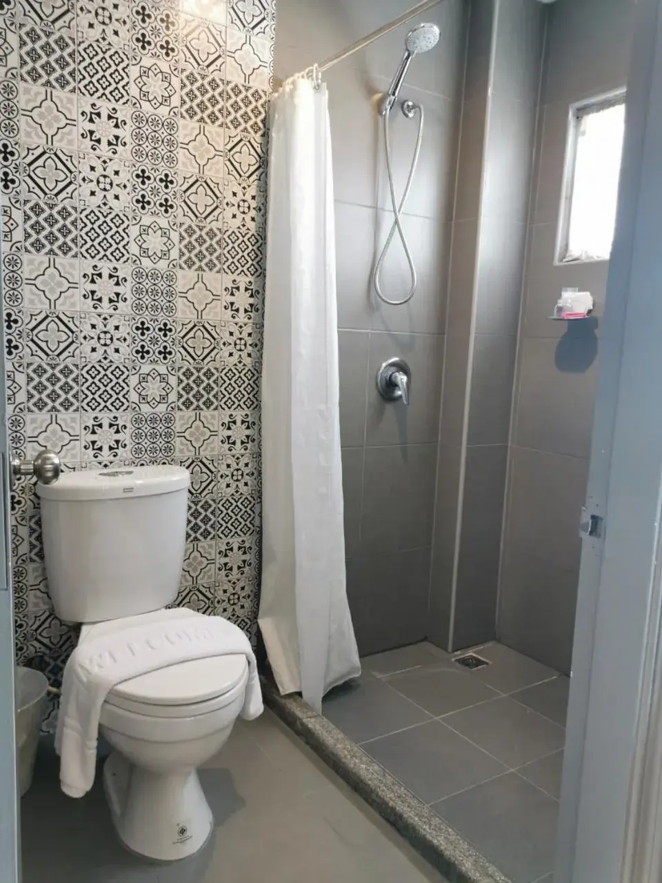 Shower, Bathroom in Eurana Boutique Hotel