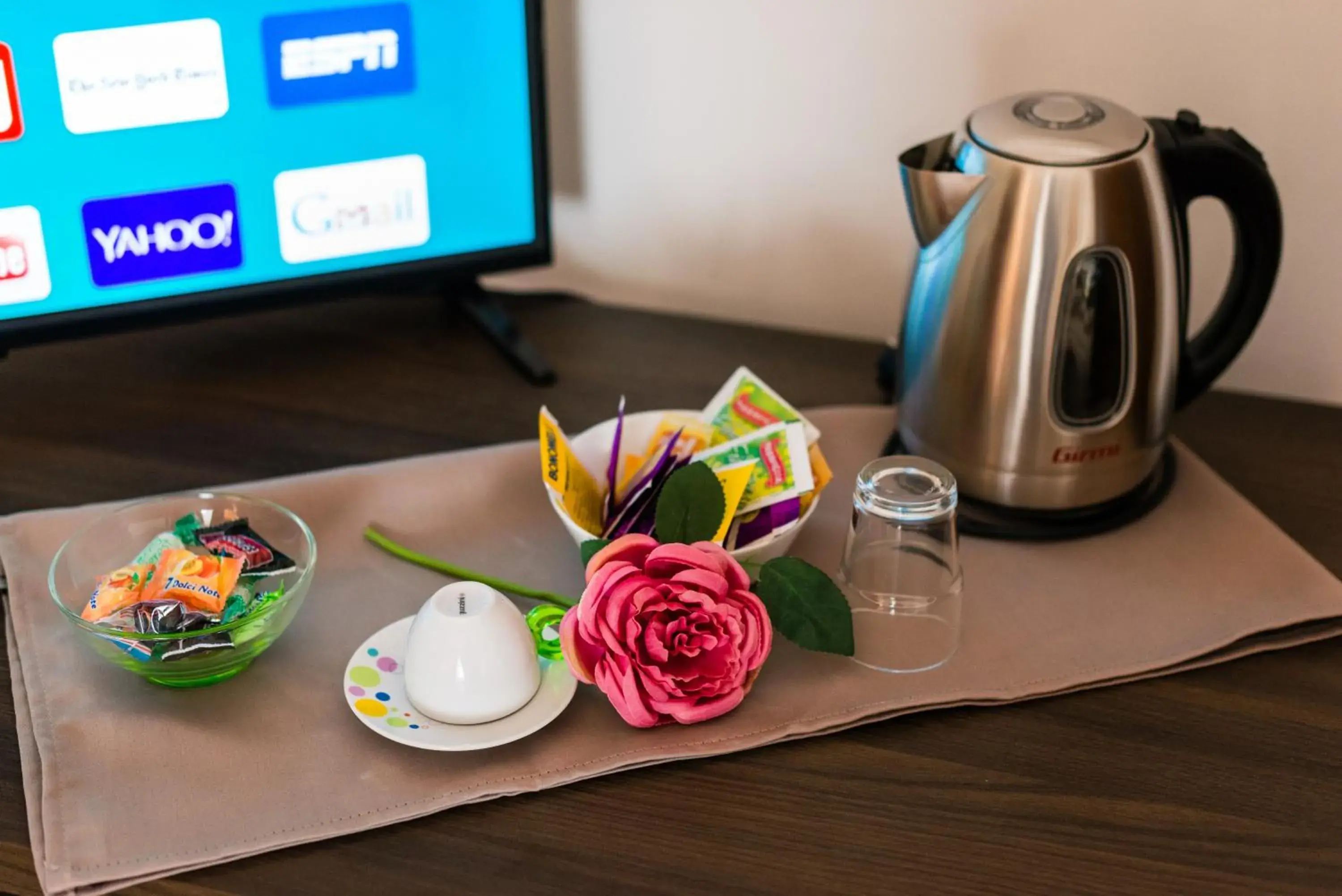 Coffee/tea facilities in Le Undici Rose Hotel