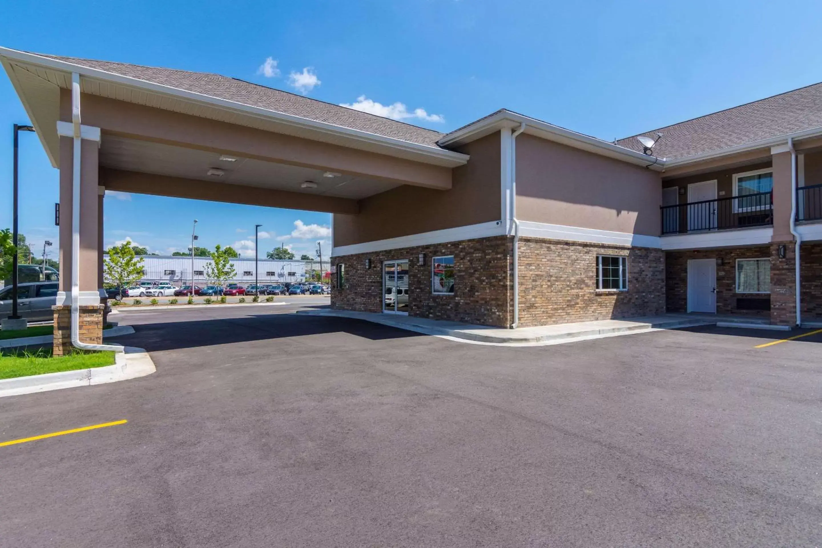Property building in Econo Lodge Inn & Suites North Little Rock