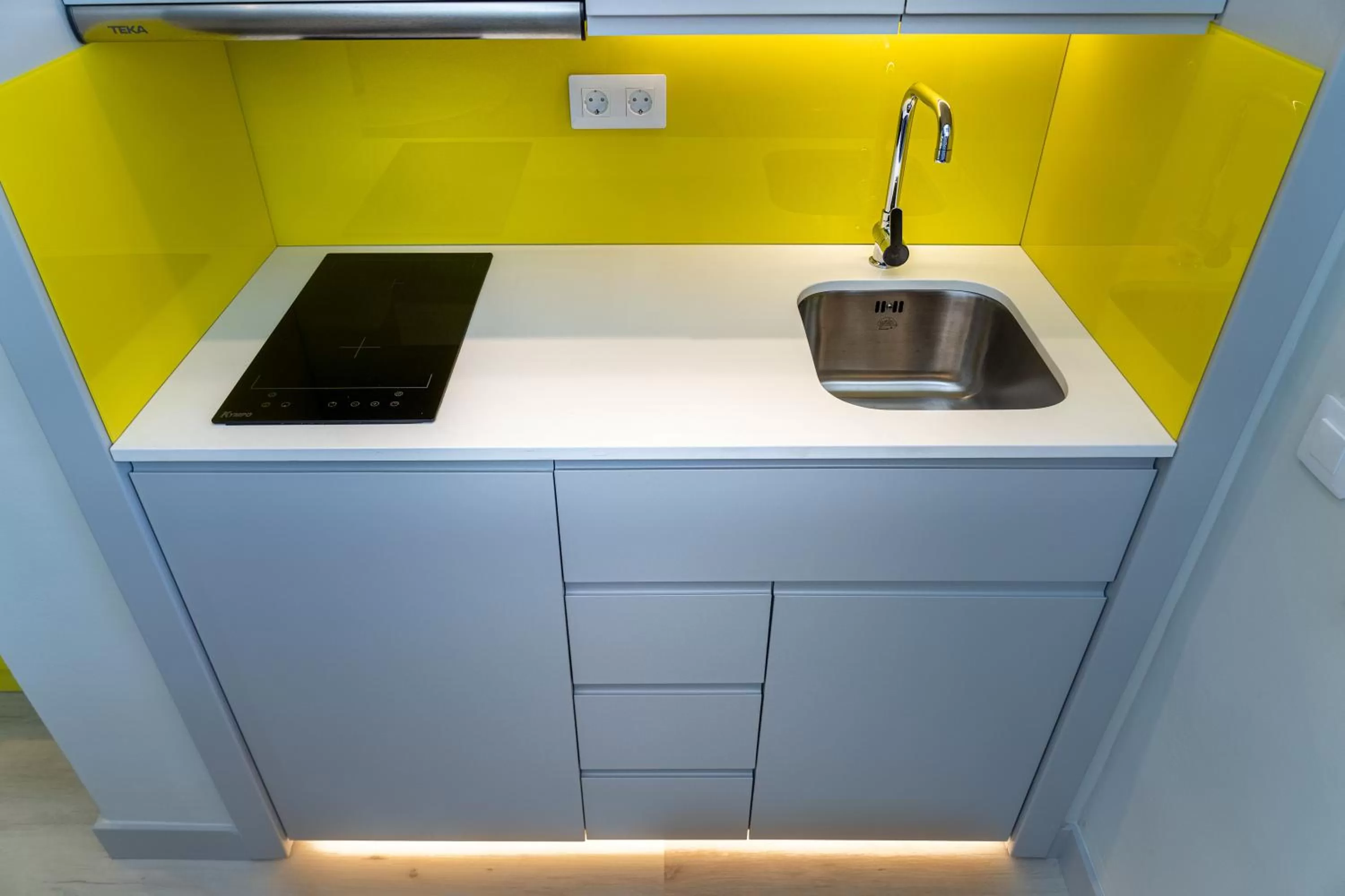 Kitchen or kitchenette in Villa Mandi Golf Resort