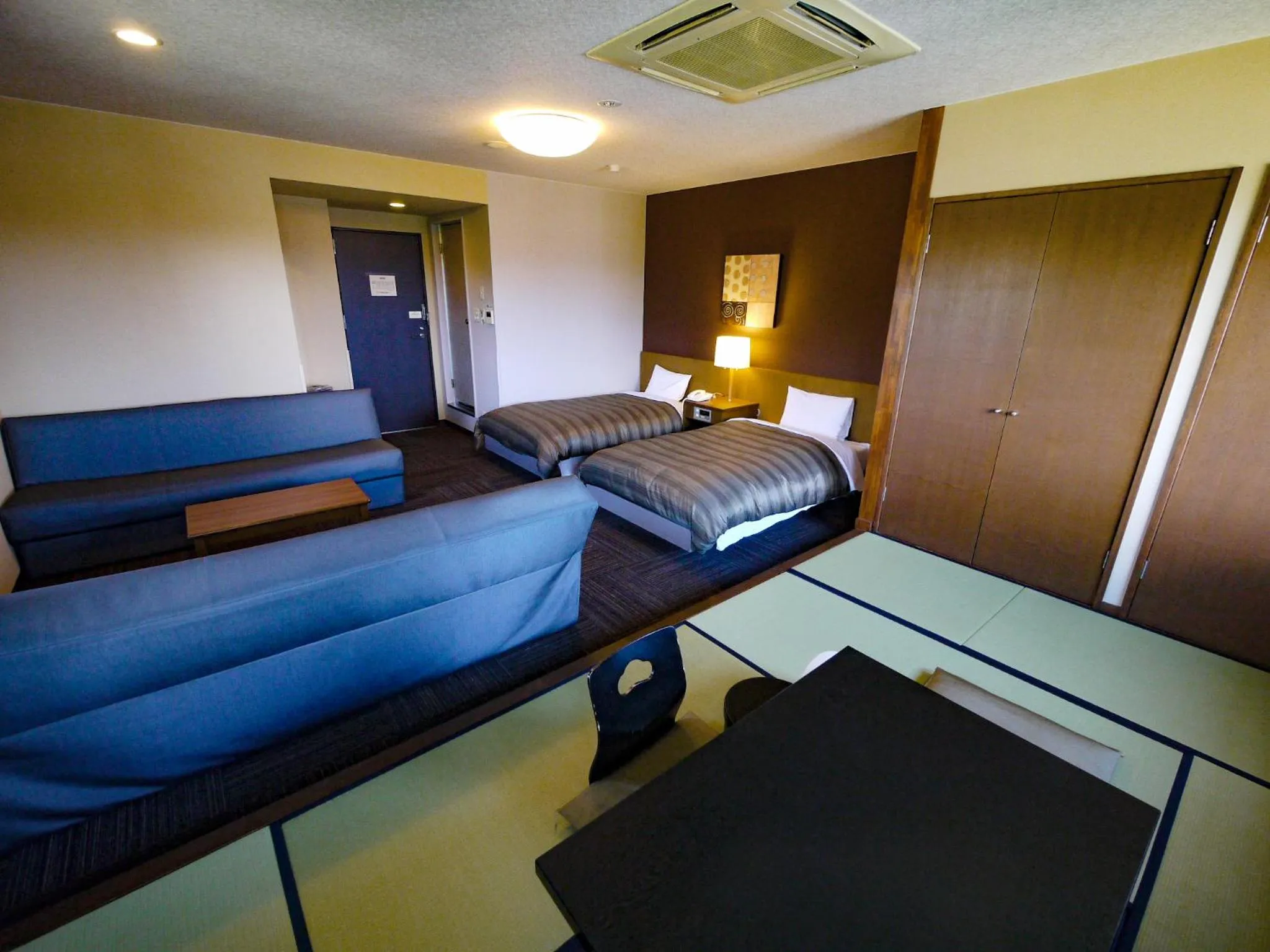 Photo of the whole room in Route Inn Grantia Hidatakayama Wakura no yado