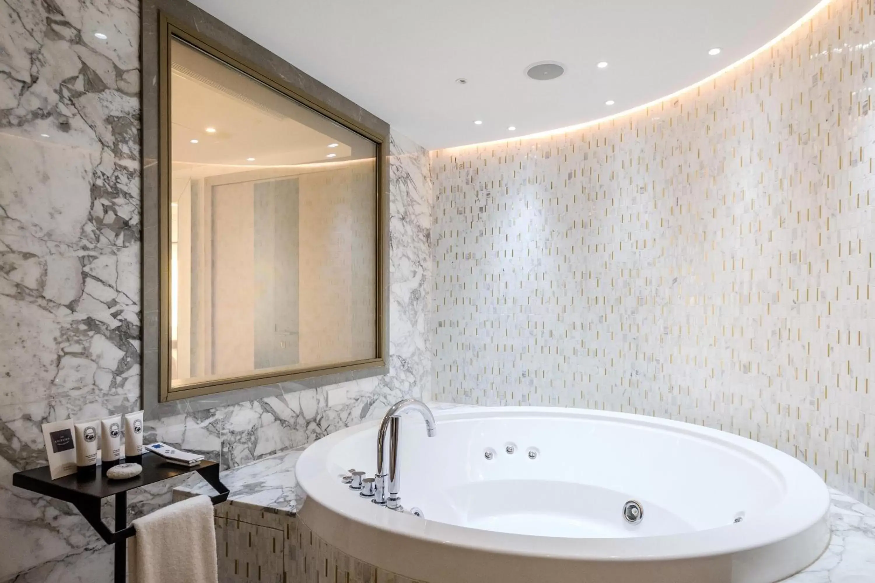 Photo of the whole room, Bathroom in Parklane, a Luxury Collection Resort & Spa, Limassol